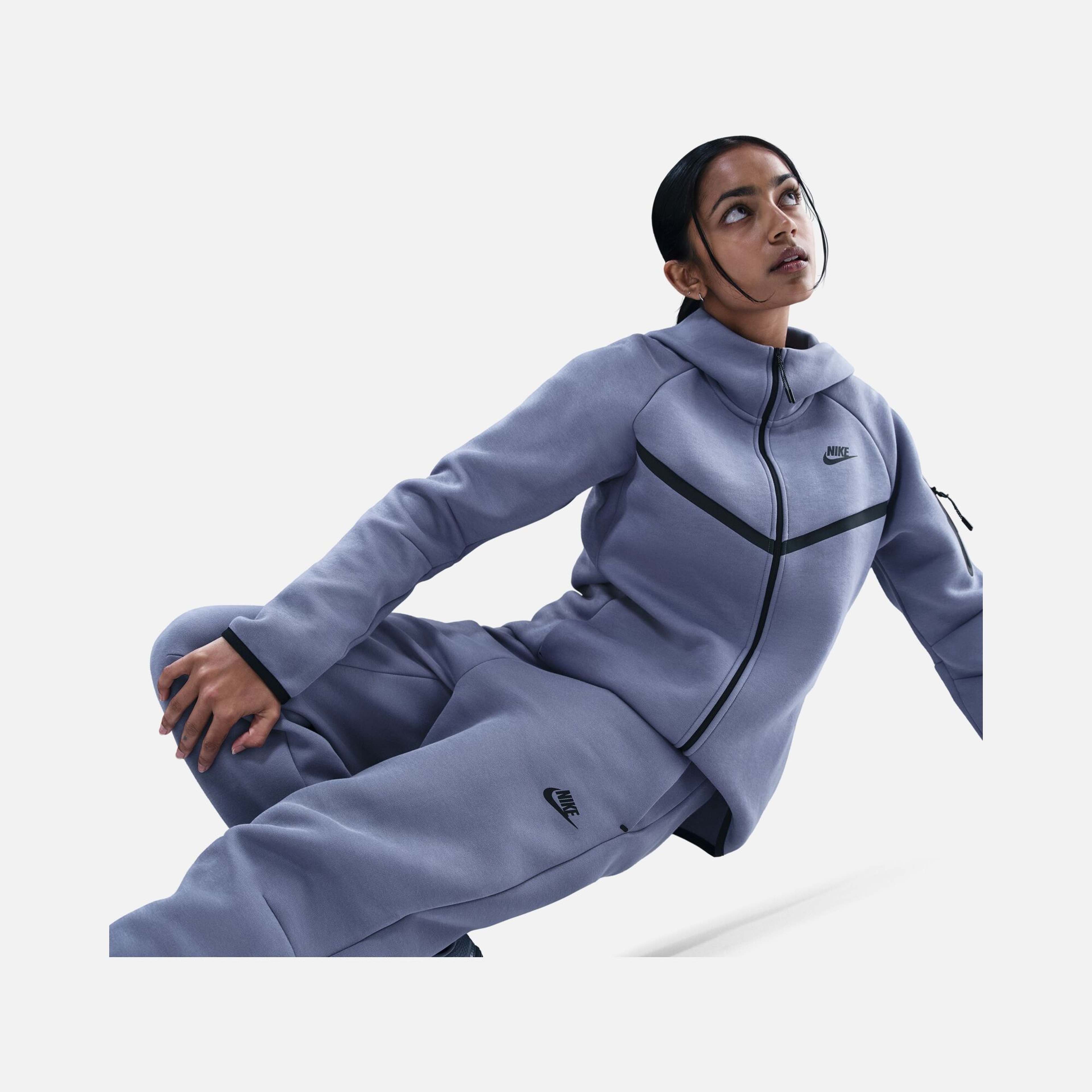 Nike Sportswear Tech Fleece Mid-Rise SS25 Kadın Pantolon
