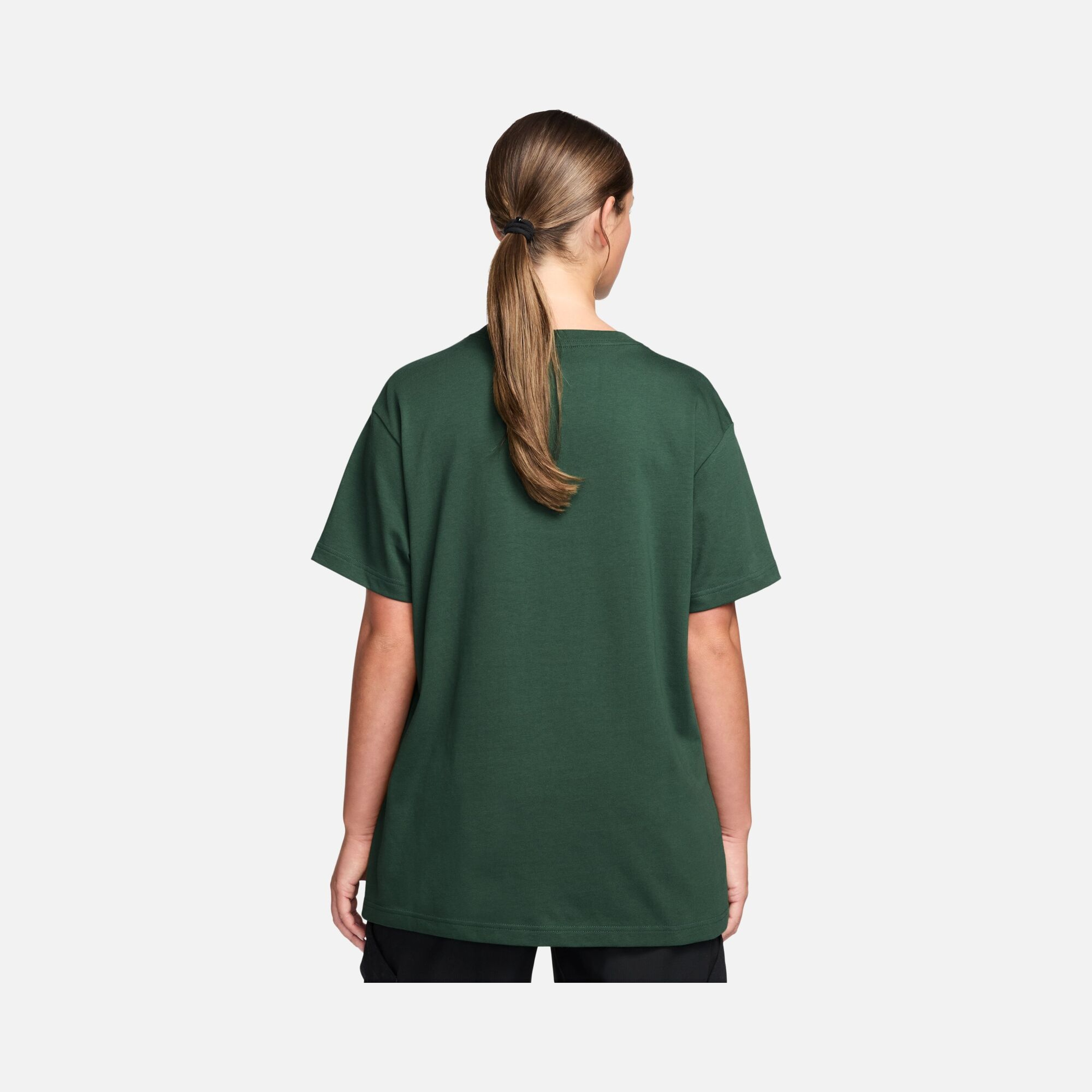Nike Sportswear Classic Kadın Tişört