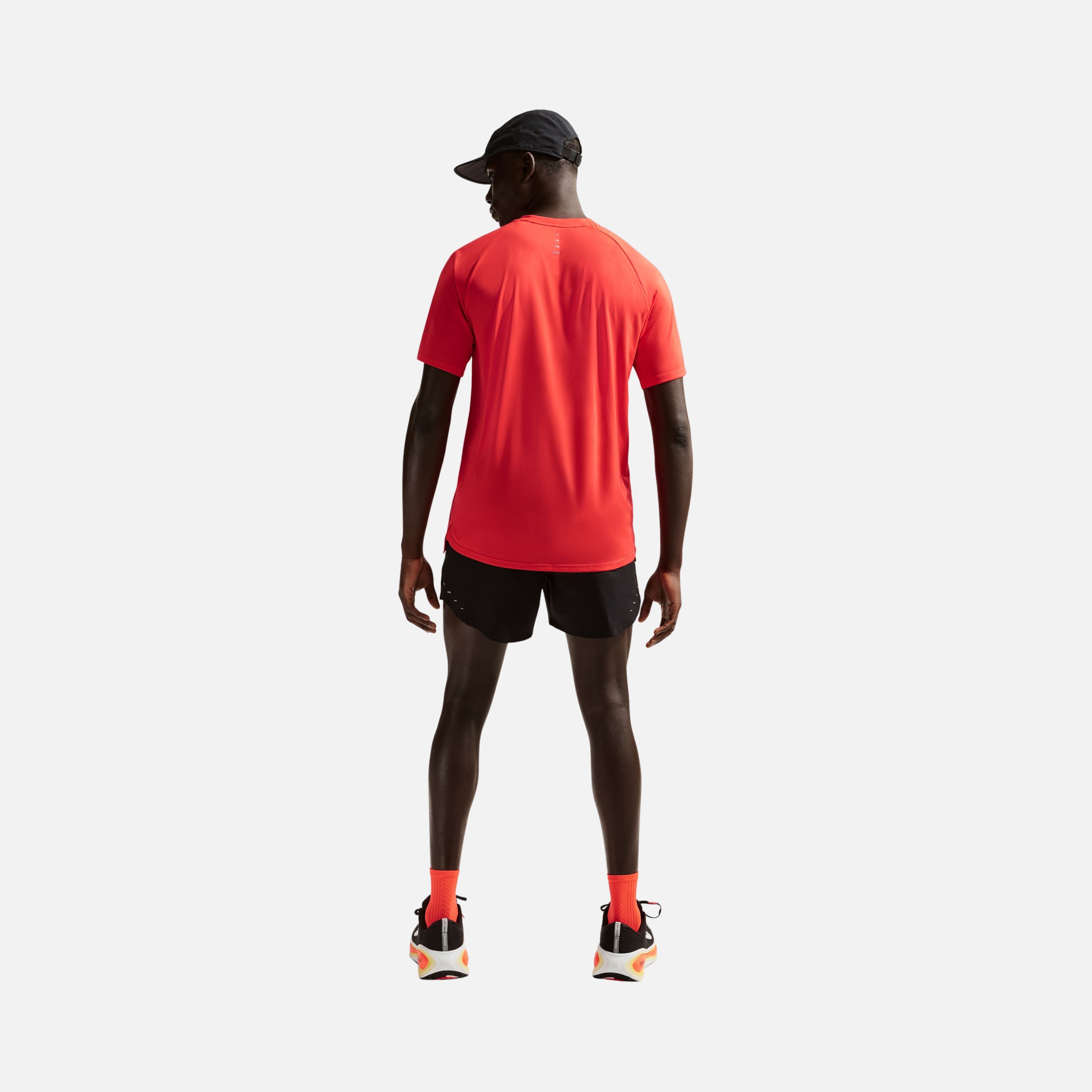 Nike Dri-Fit ADV Stride Running Short-Sleeve Erkek Tişört
