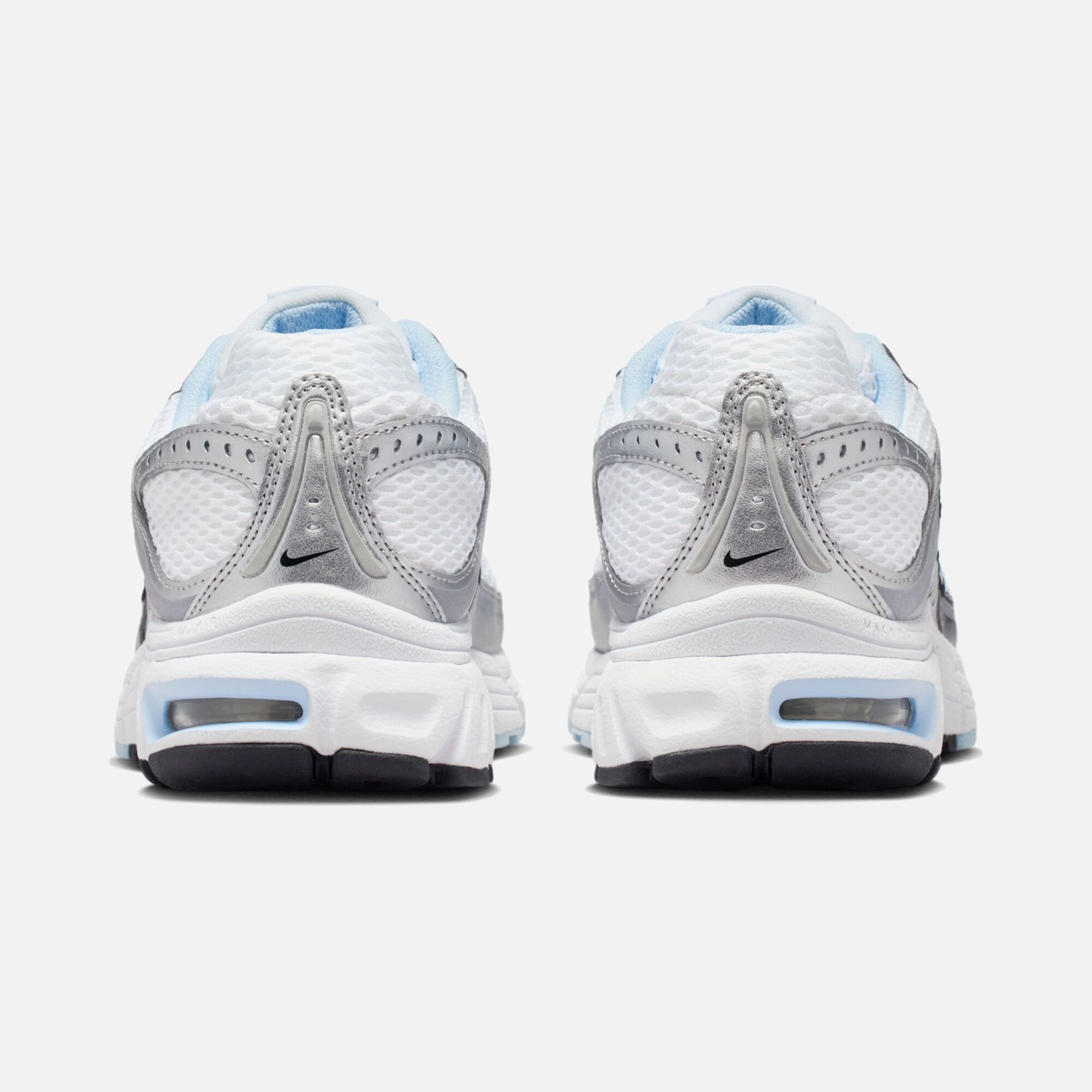 Nike Air Max Moto 2 Kadın Spor Ayakkabı