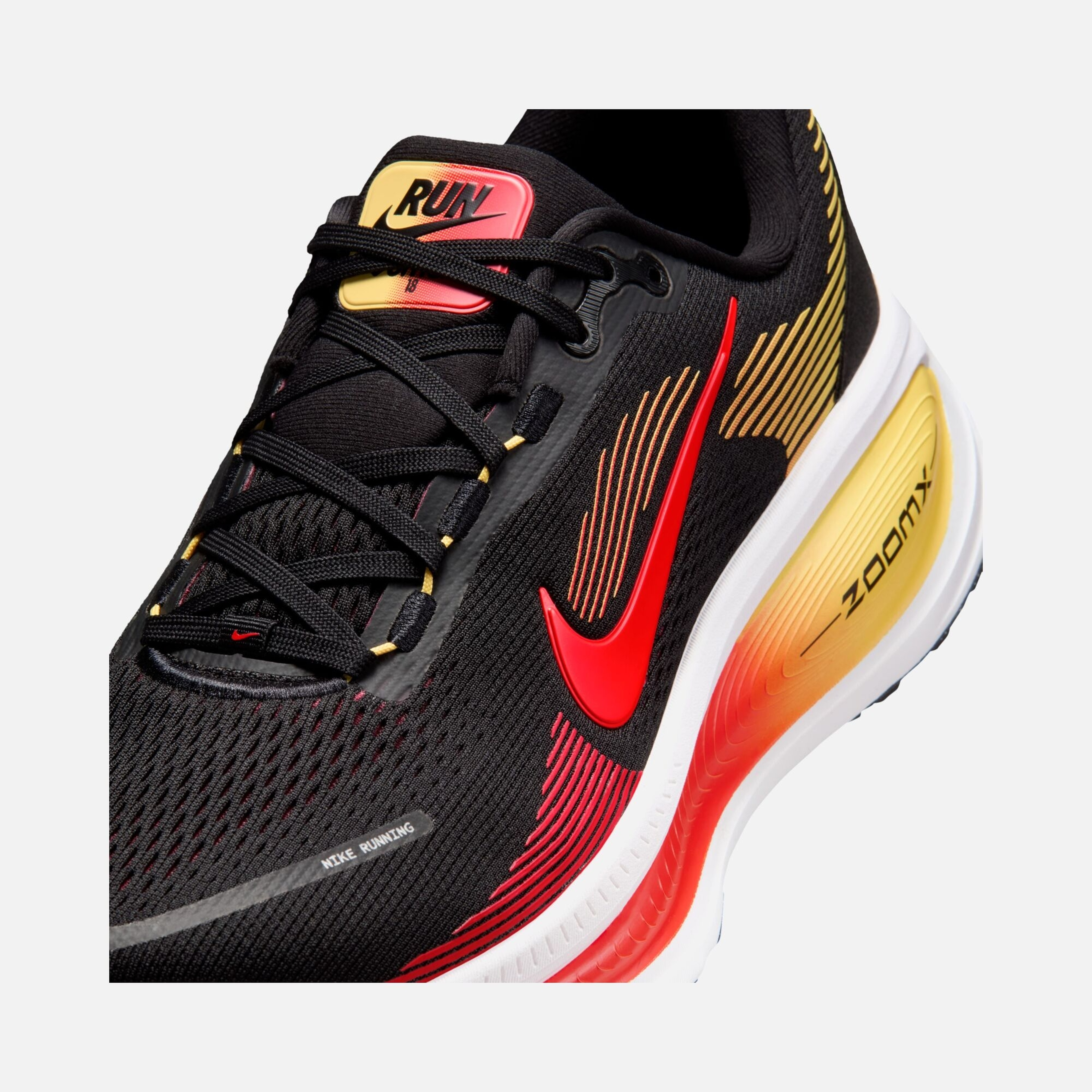 Nike Vomero 18 ZoomX Road Running Erkek Spor Ayakkabı