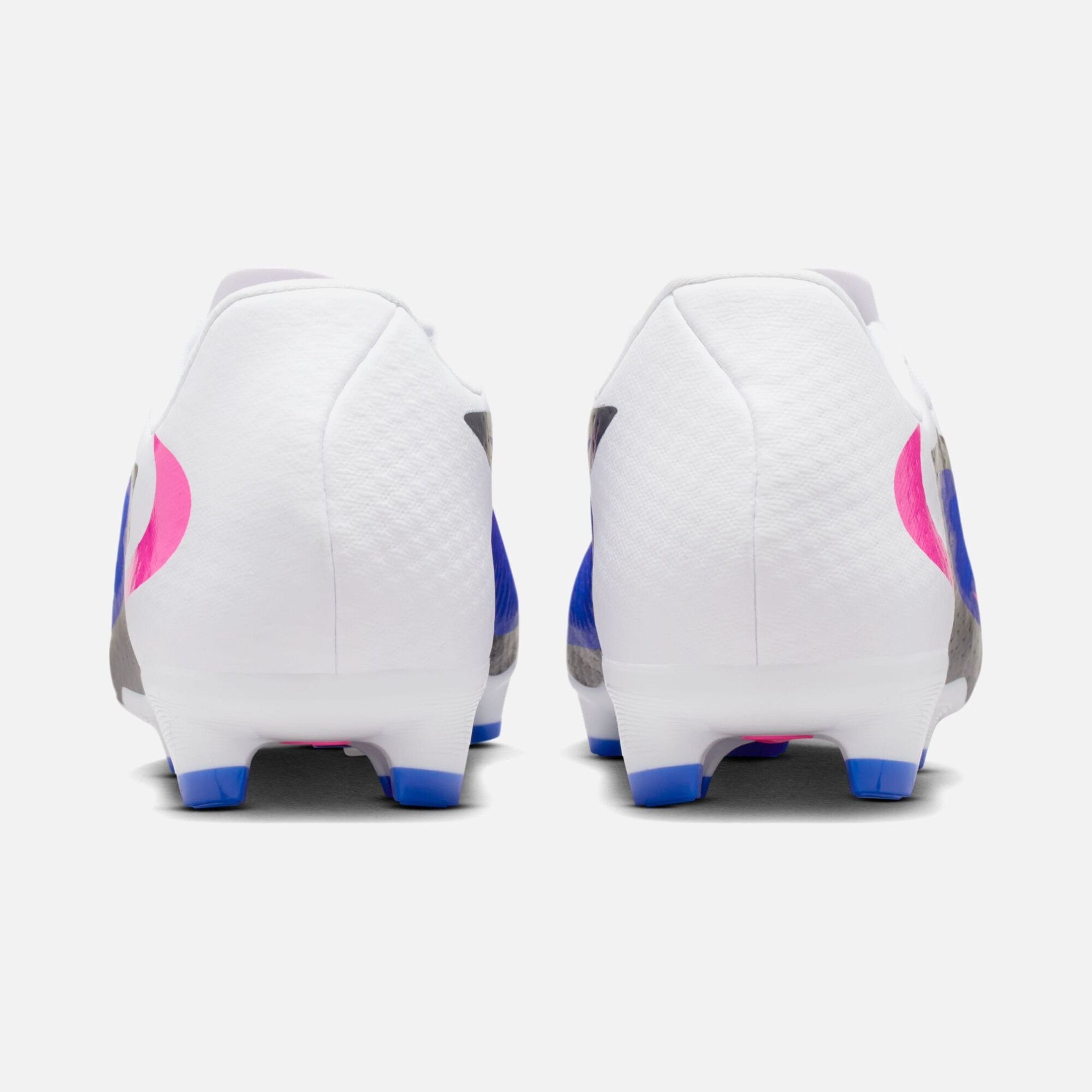 Nike Phantom 6 Low Academy Fg/Mg Erkek Krampon