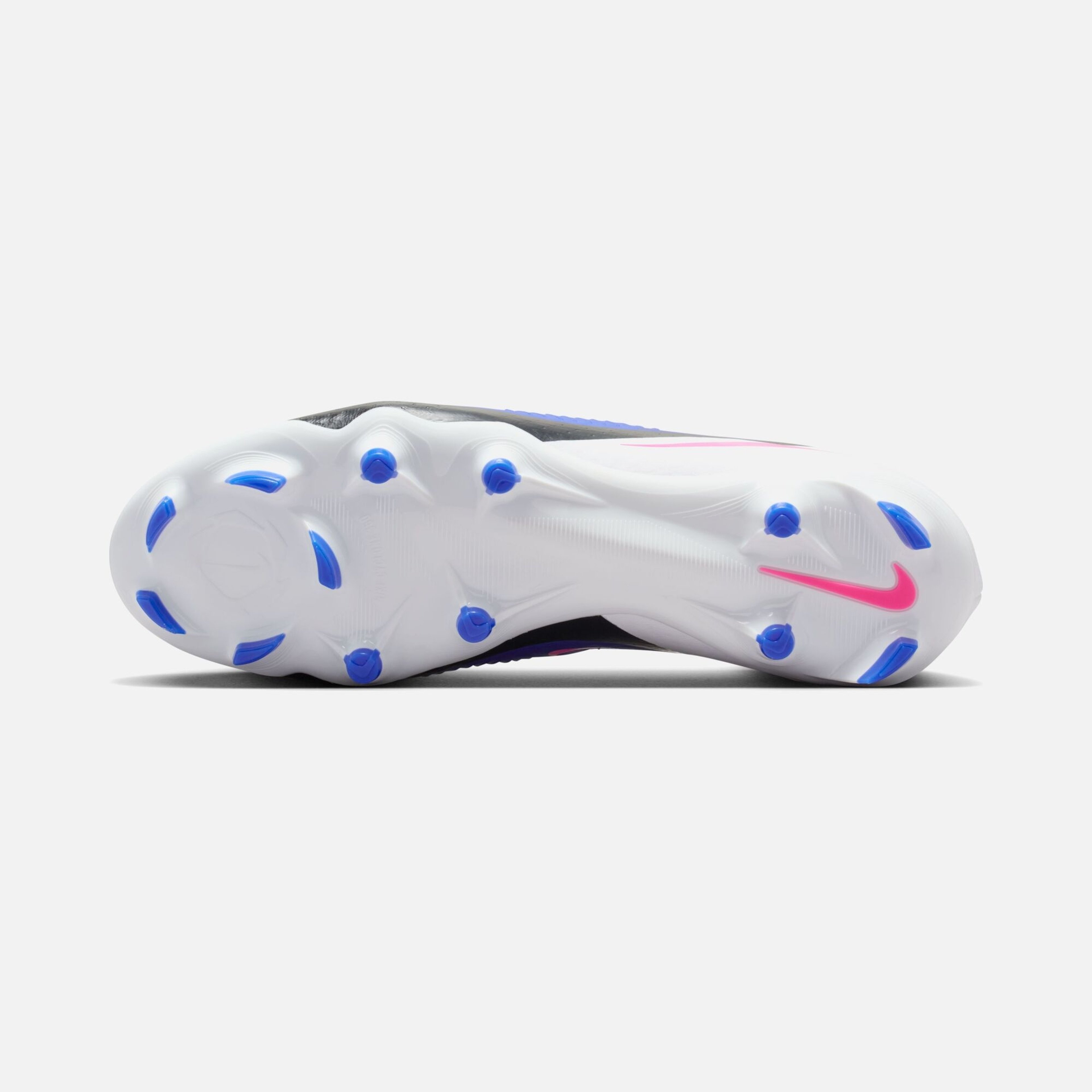 Nike Phantom 6 Low Academy Fg/Mg Erkek Krampon