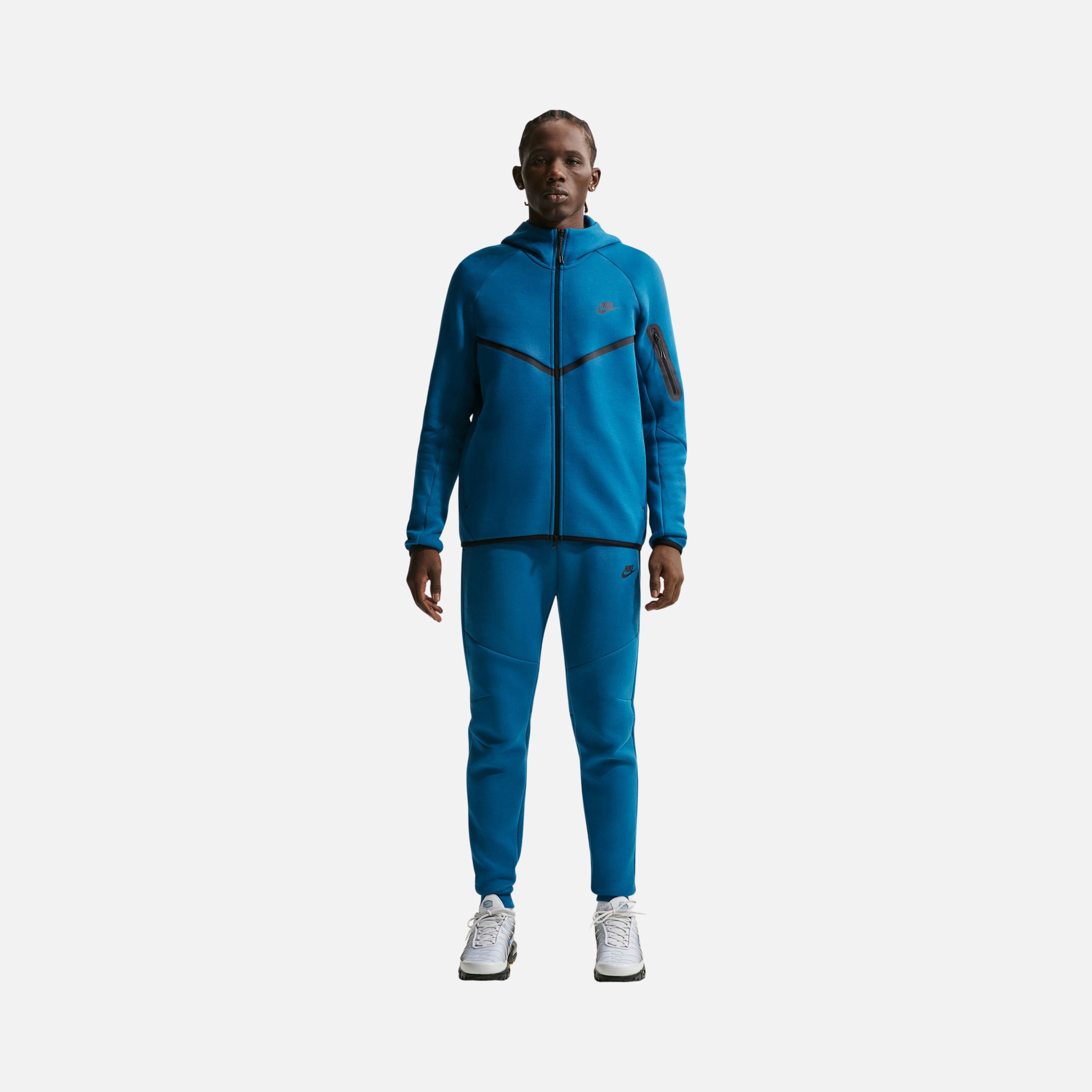 Nike Sportswear Smooth Tech Fleece Erkek Pantolon