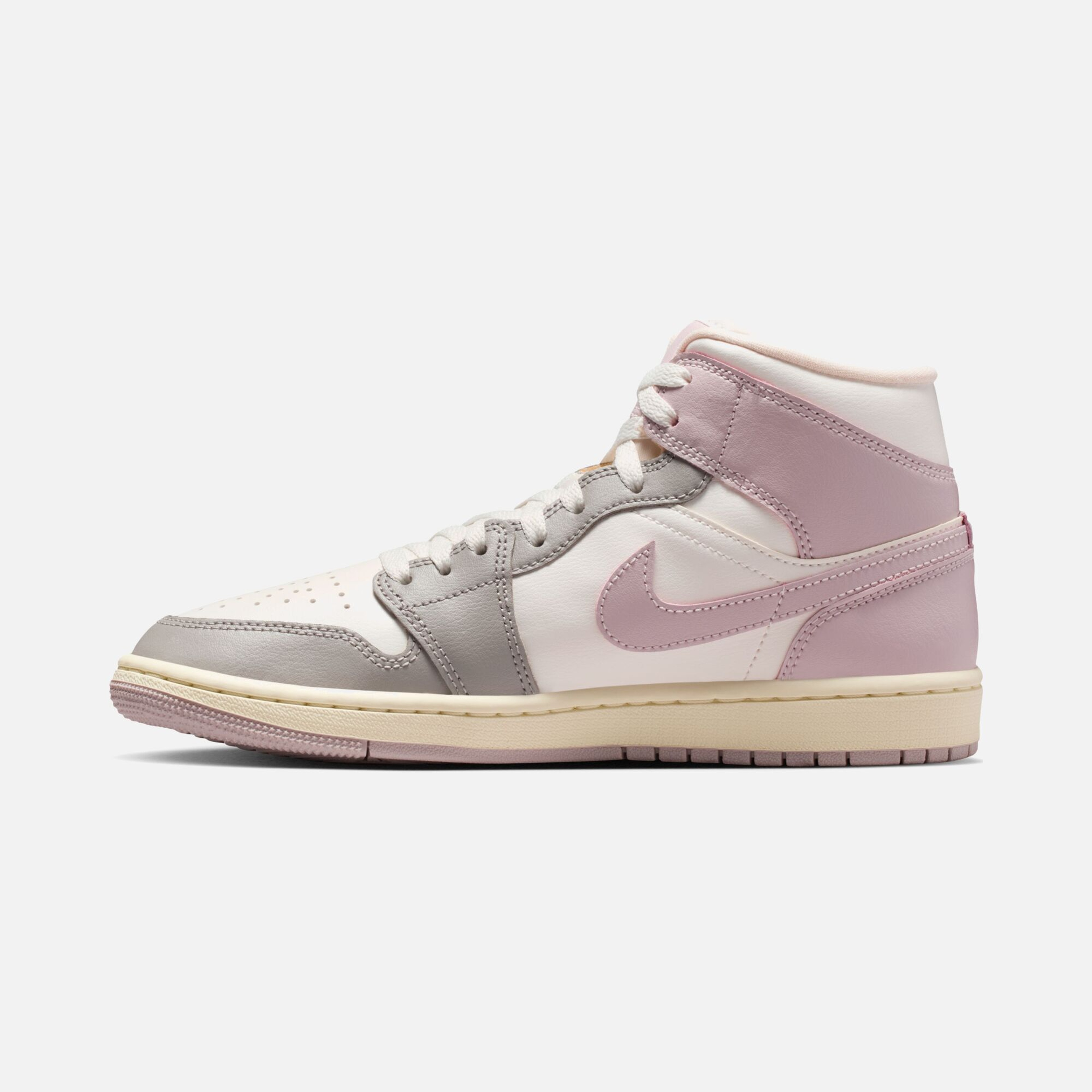Nike Air Jordan 1 Mid Kadın Spor Ayakkabı