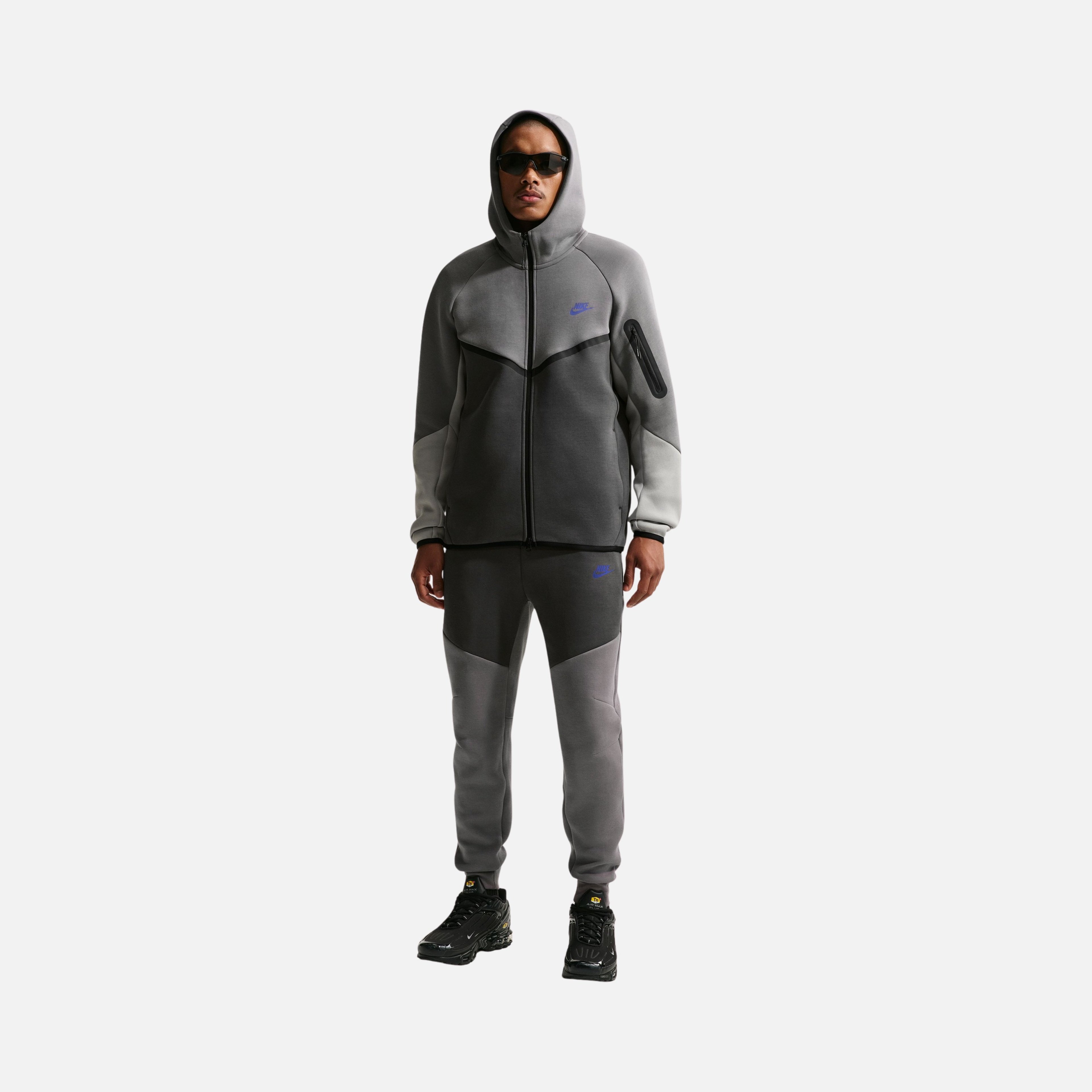 Nike Sportswear Smooth Tech Fleece Erkek Pantolon