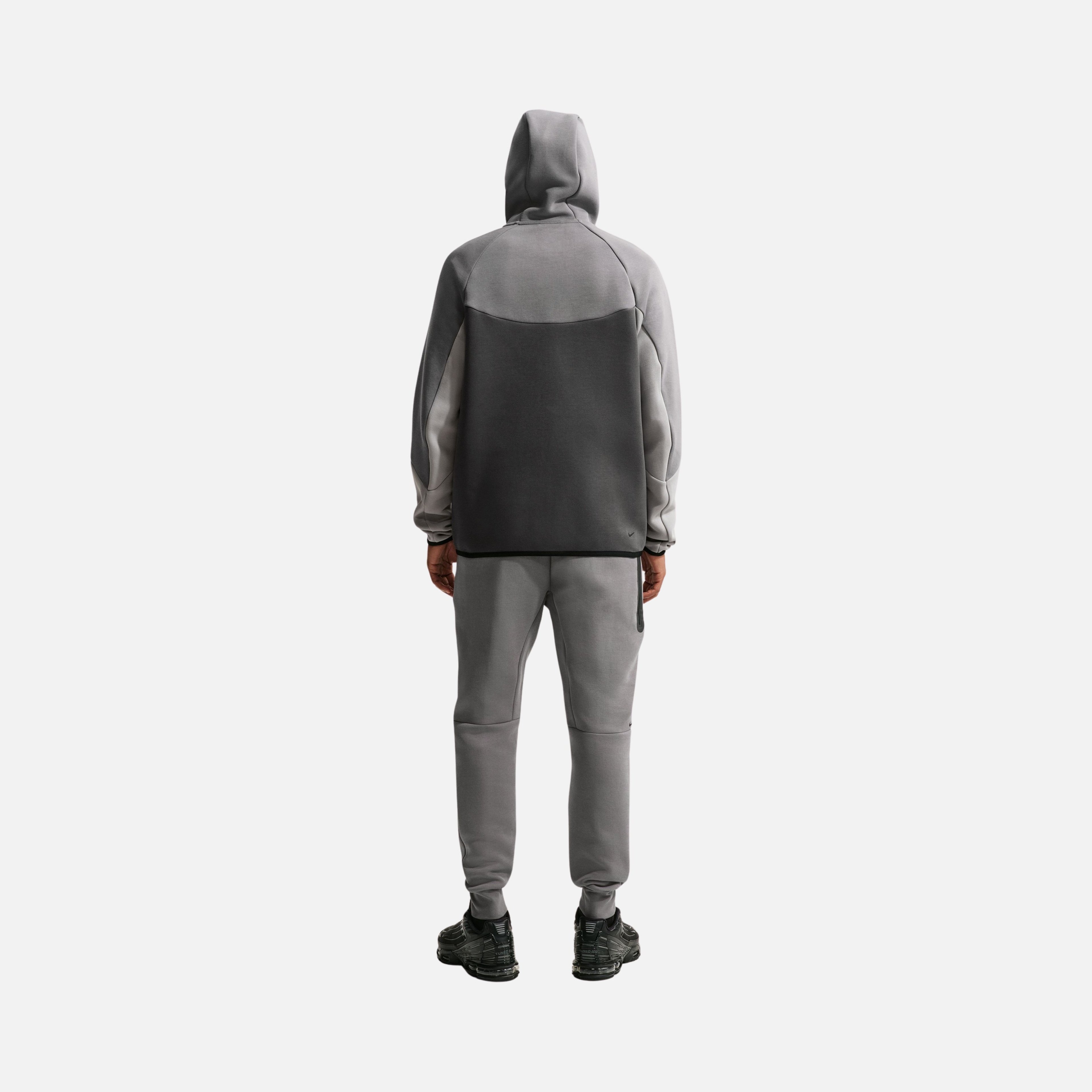 Nike Sportswear Smooth Tech Fleece Erkek Pantolon