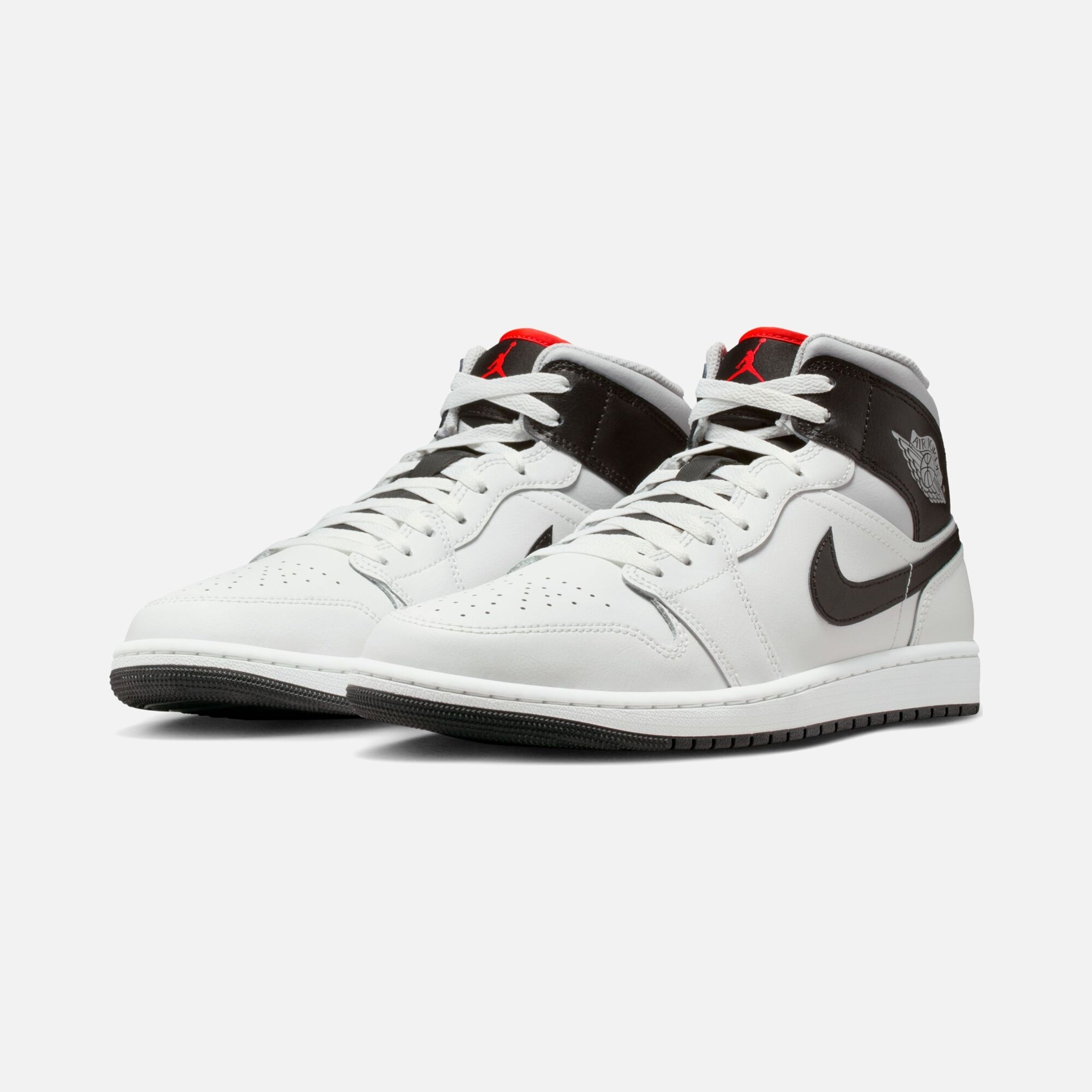 Nike Air Jordan 1 Mid SS25 Erkek Spor Ayakkabı