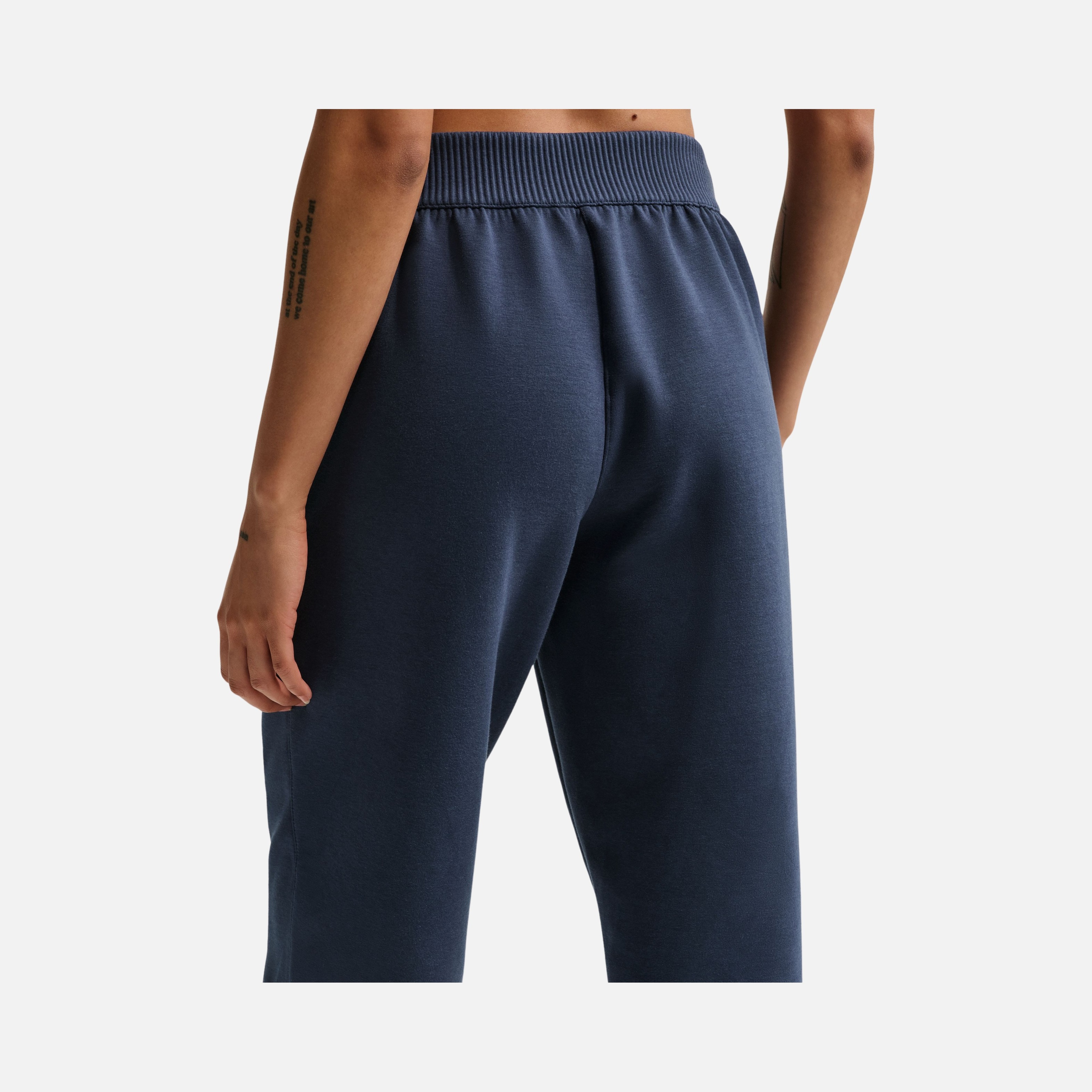 Nike 24.7 Dri-Fit Mid Waist Soft Training Kadın Pantolon