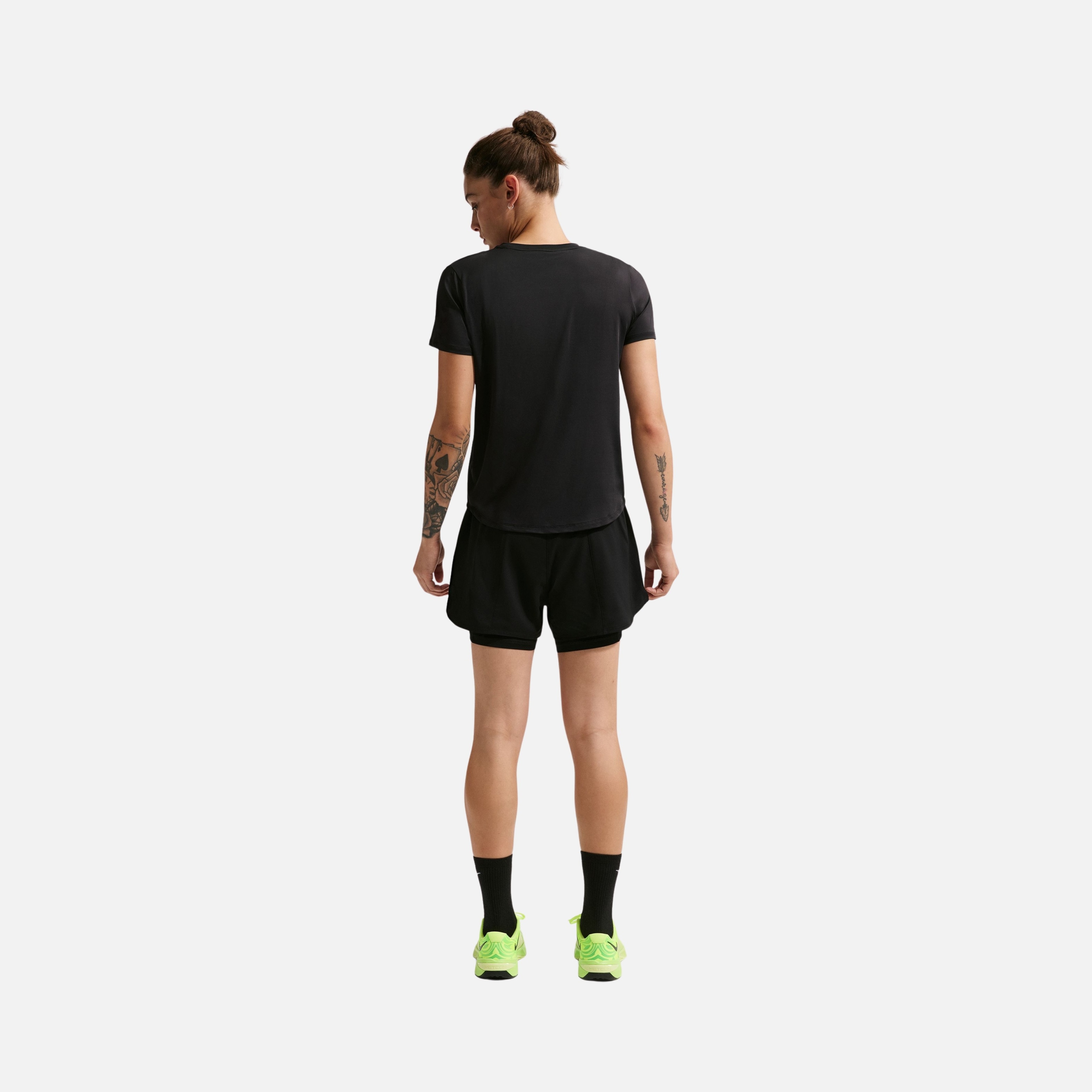 Nike Dri-Fit One High-Waisted 3" 2-in-1 Training Kadın Şort