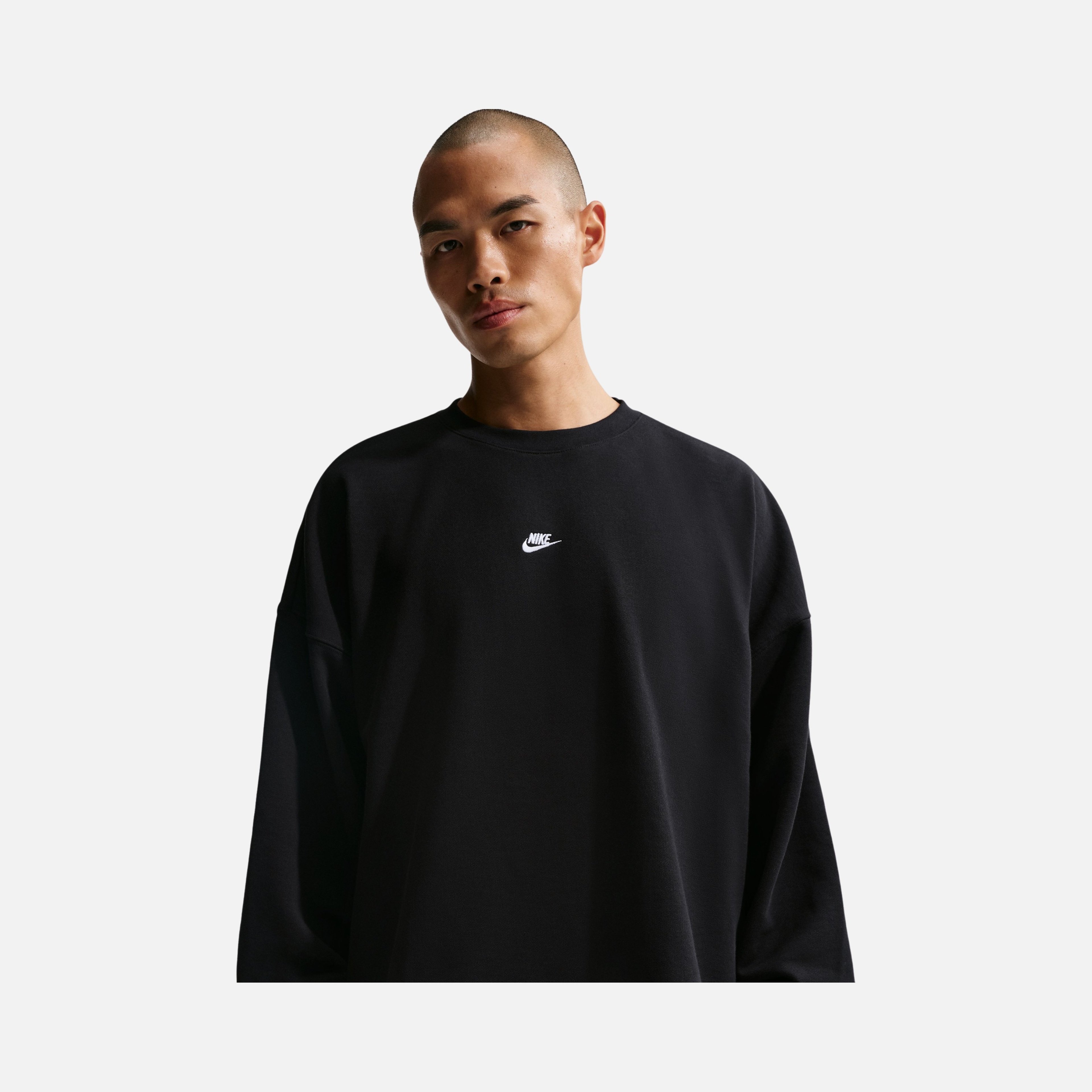 Nike Sportswear Club Oversized French-Terry Crew Sweatshirt