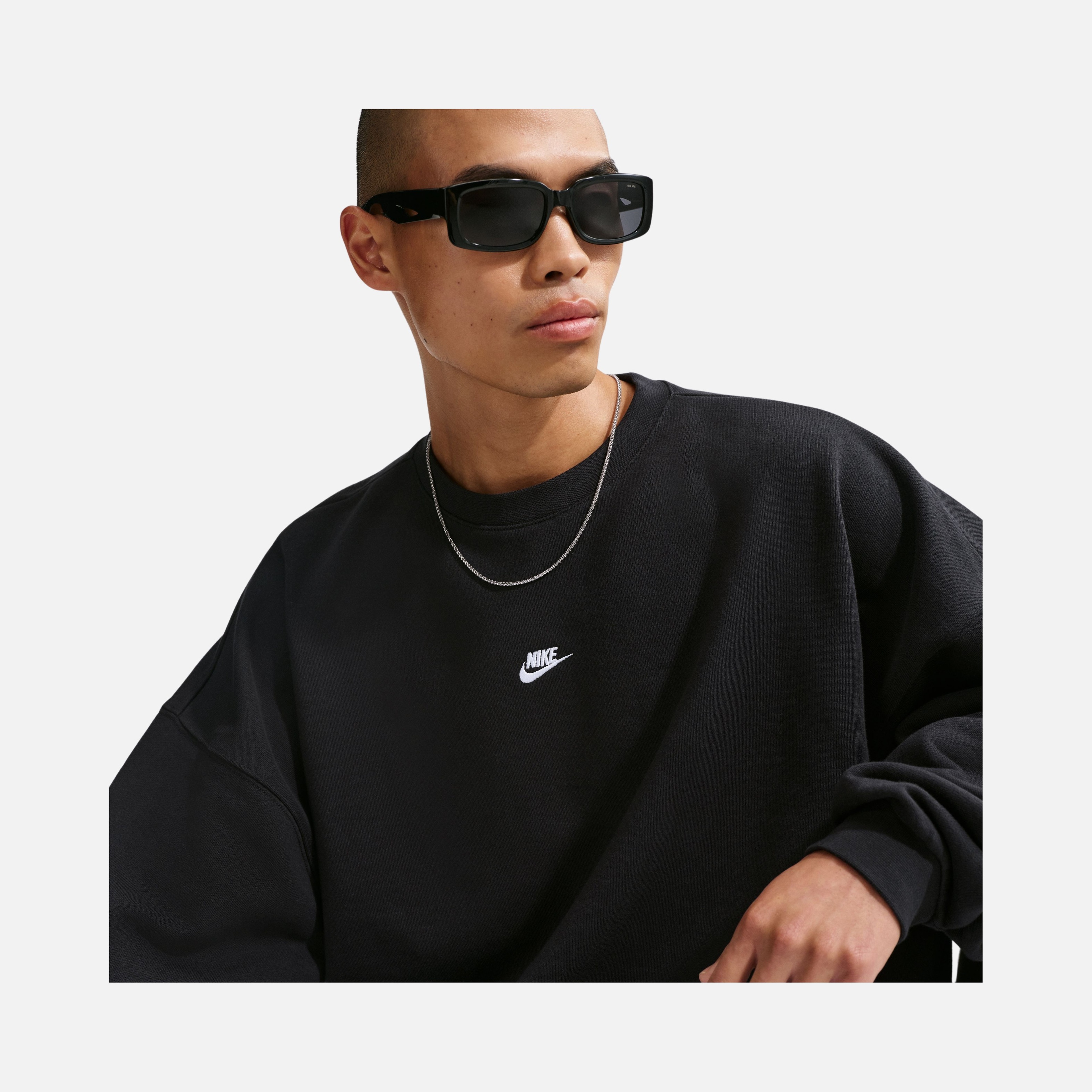 Nike Sportswear Club Oversized French-Terry Crew Sweatshirt