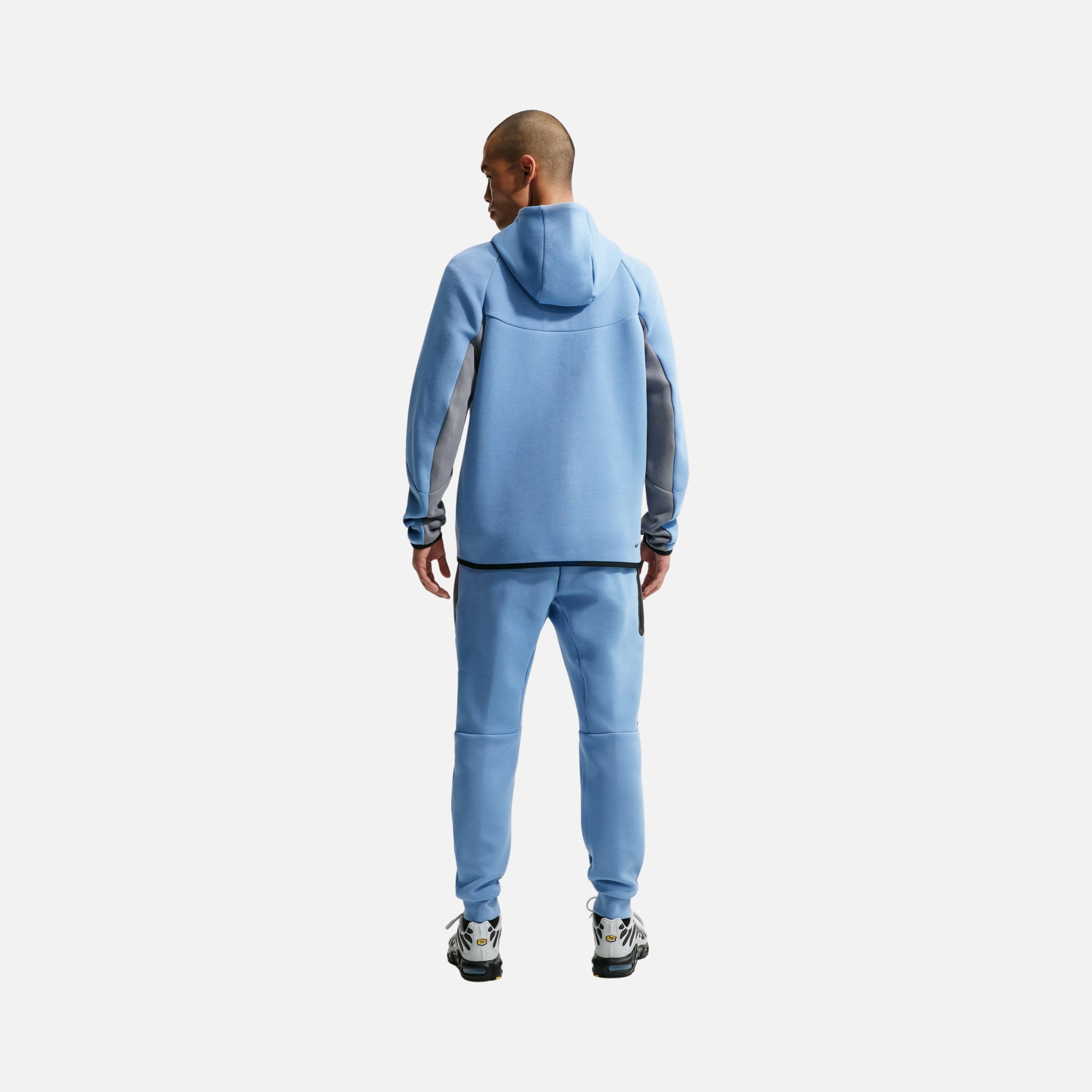 Nike Sportswear Smooth Tech Fleece Erkek Pantolon