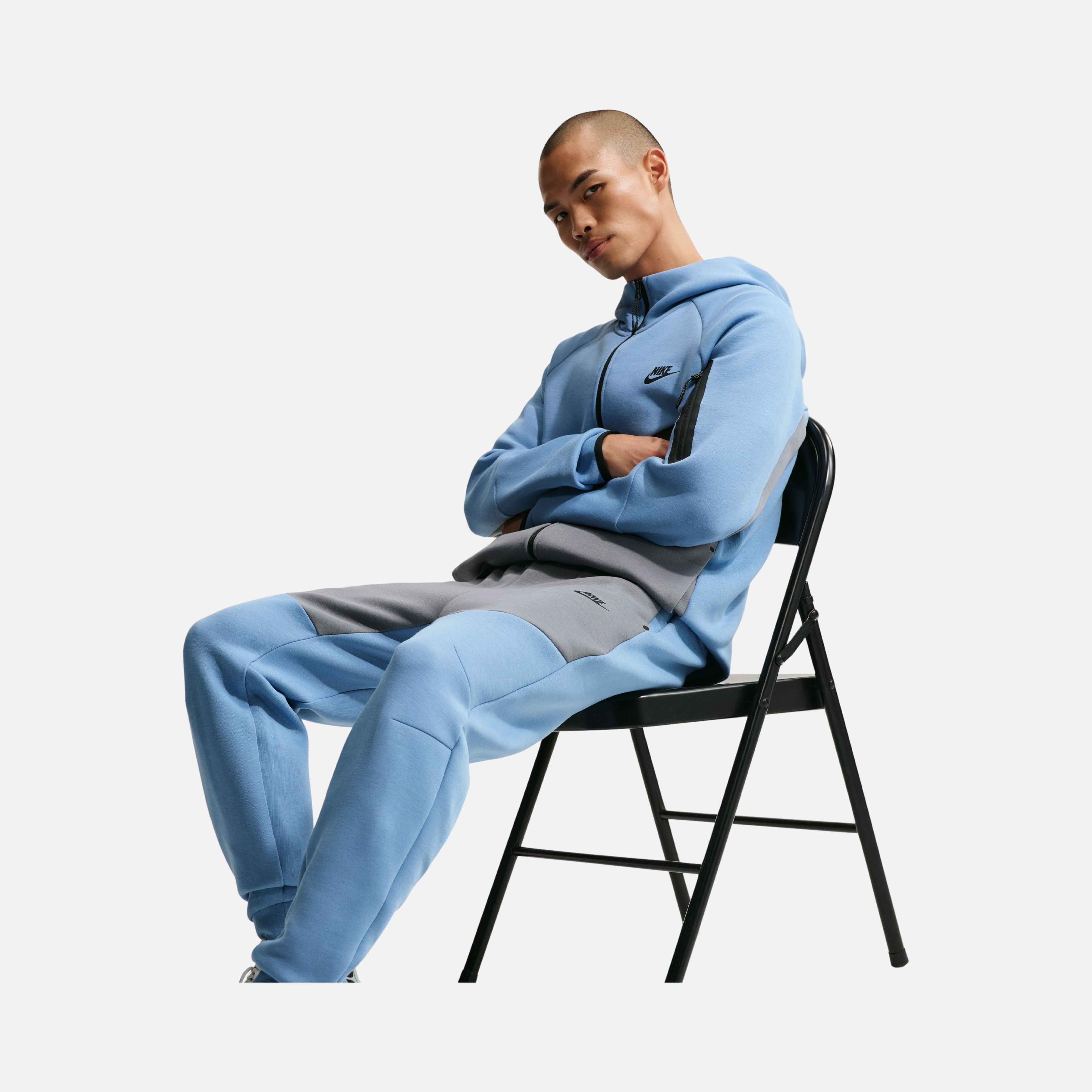 Nike Sportswear Smooth Tech Fleece Erkek Pantolon