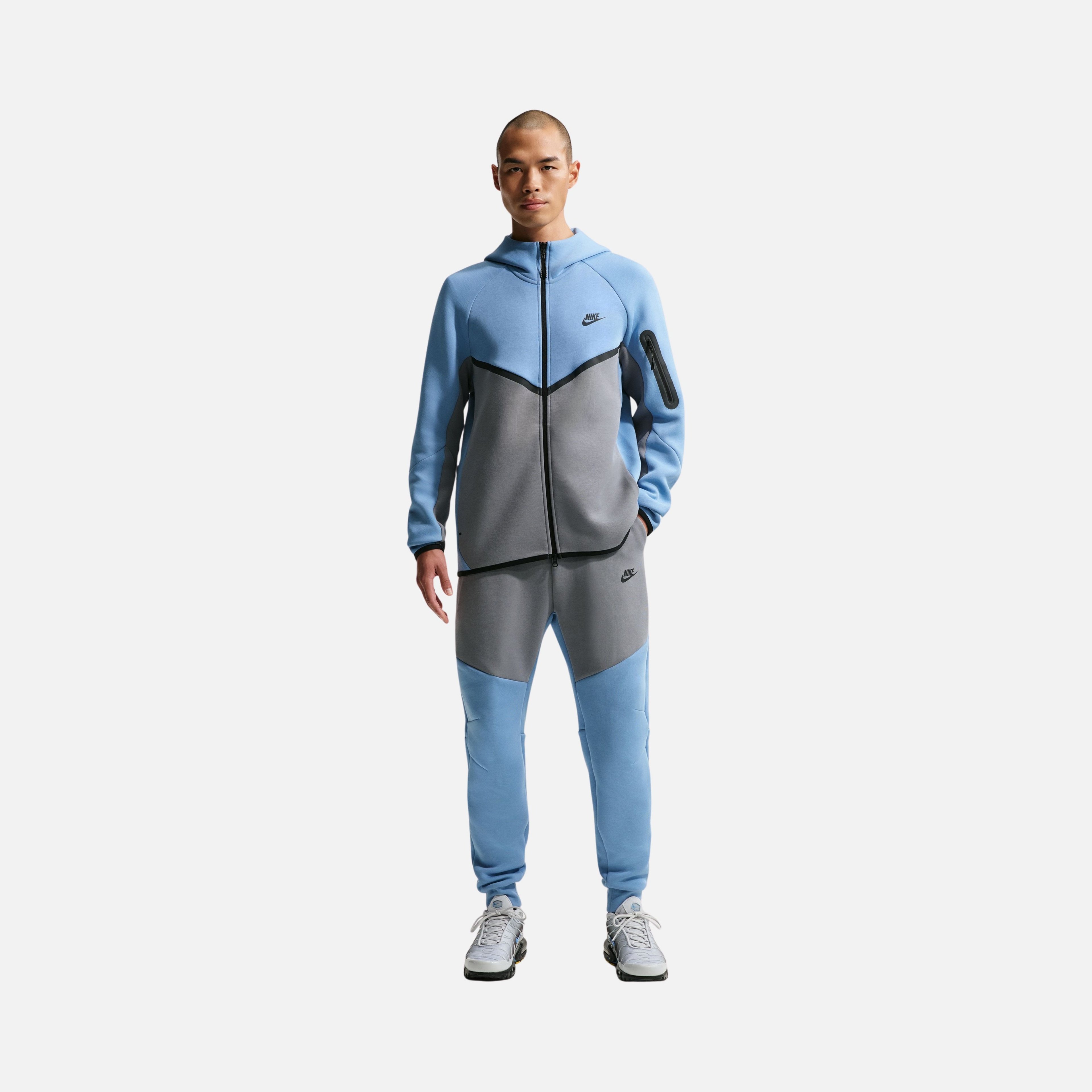 Nike Sportswear Smooth Tech Fleece Erkek Pantolon