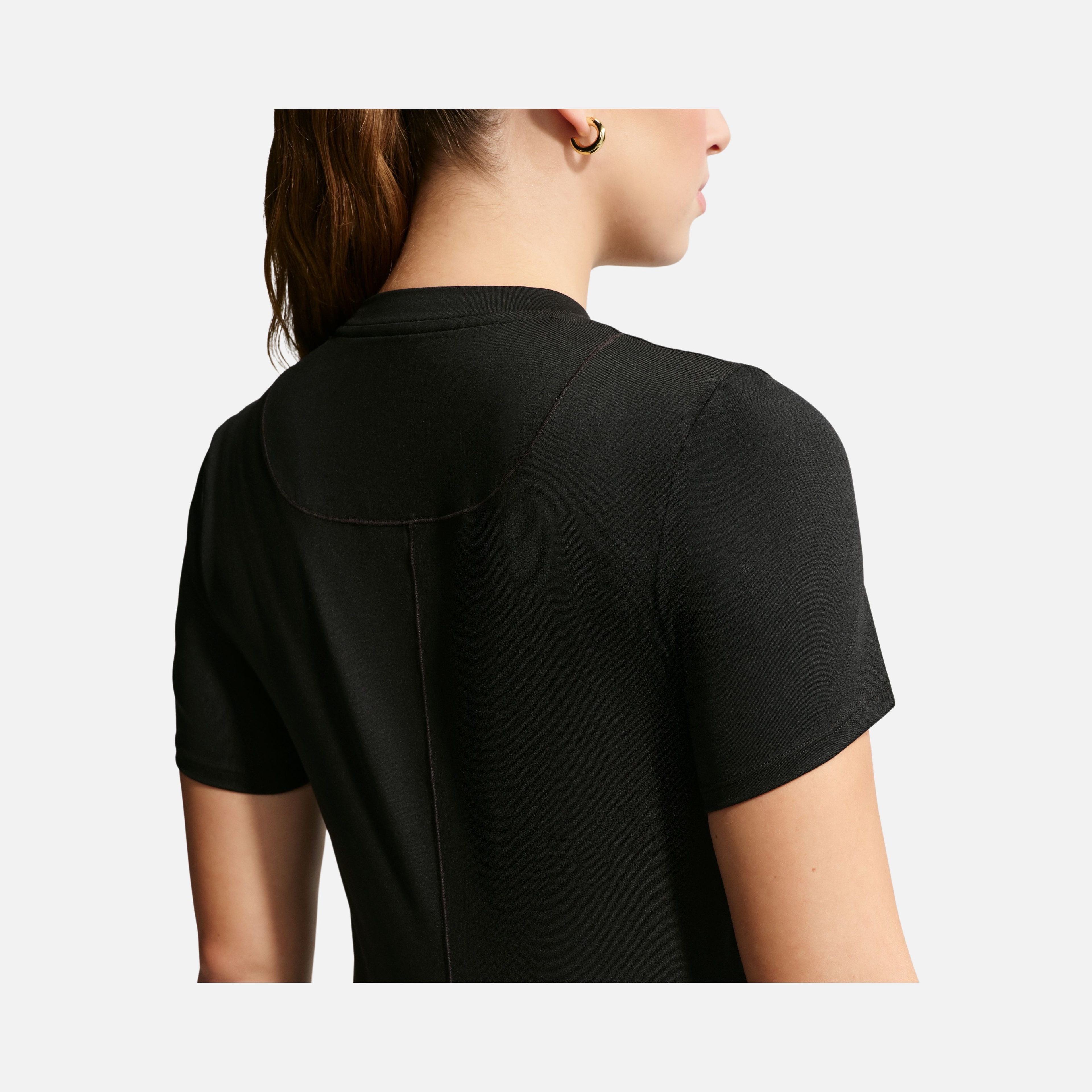 Nike One Dri-Fit Slim-Fit Training Short-Sleeve (Maternity) Kadın Tişört