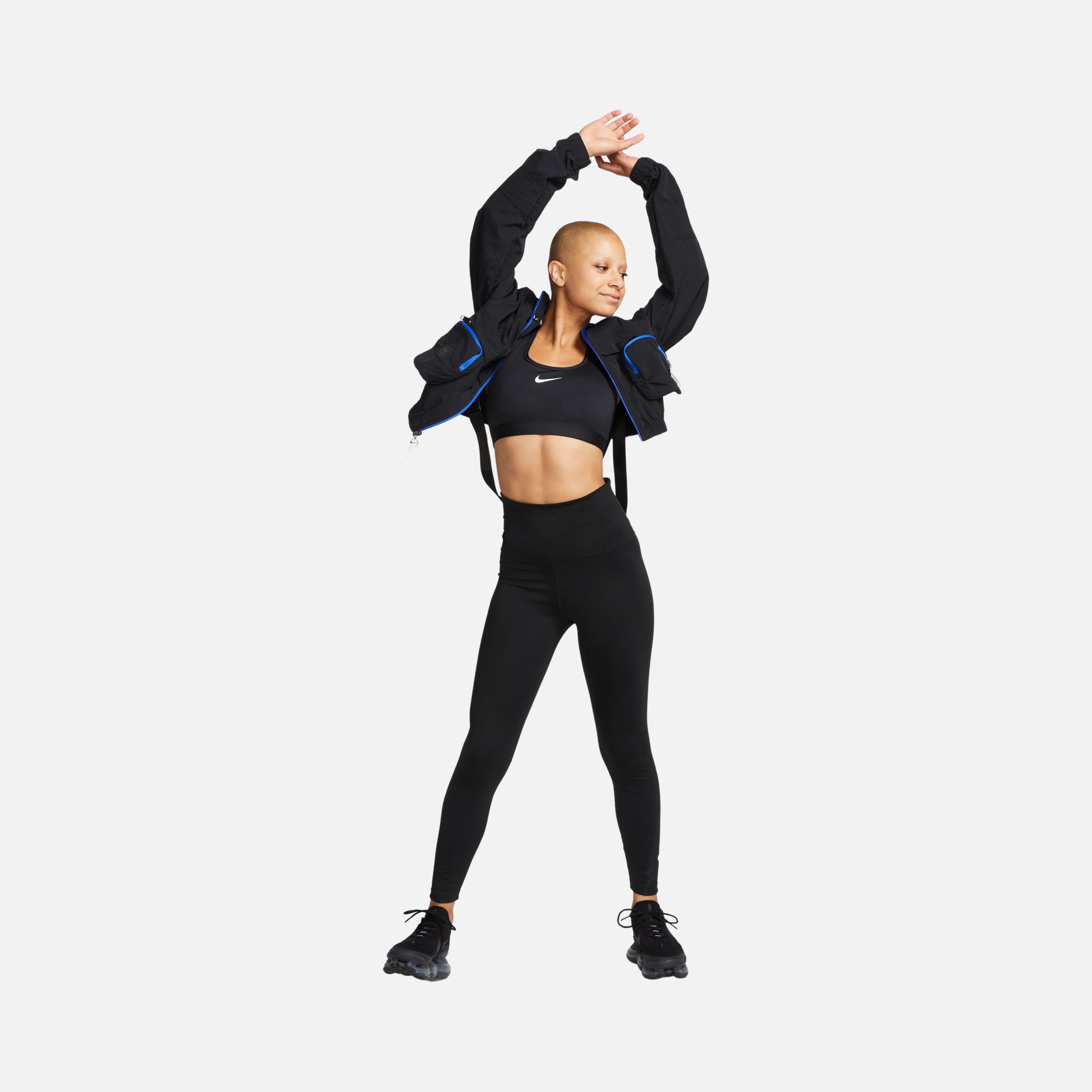 Nike Swoosh Medium Support Padded Training Kadın Bra