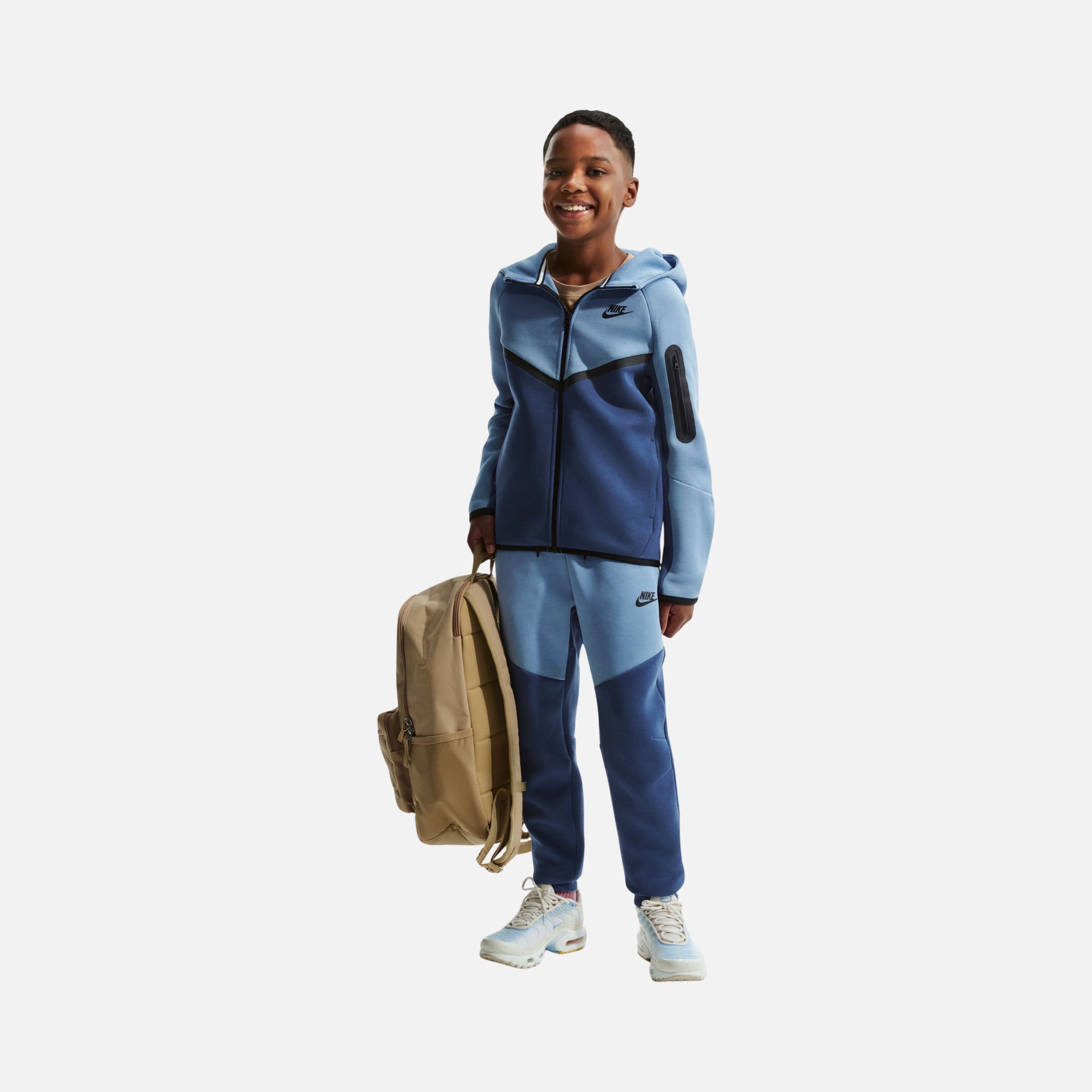 Nike Sportswear Smooth Tech Fleece Full-Zip Hooded Çocuk Ceket