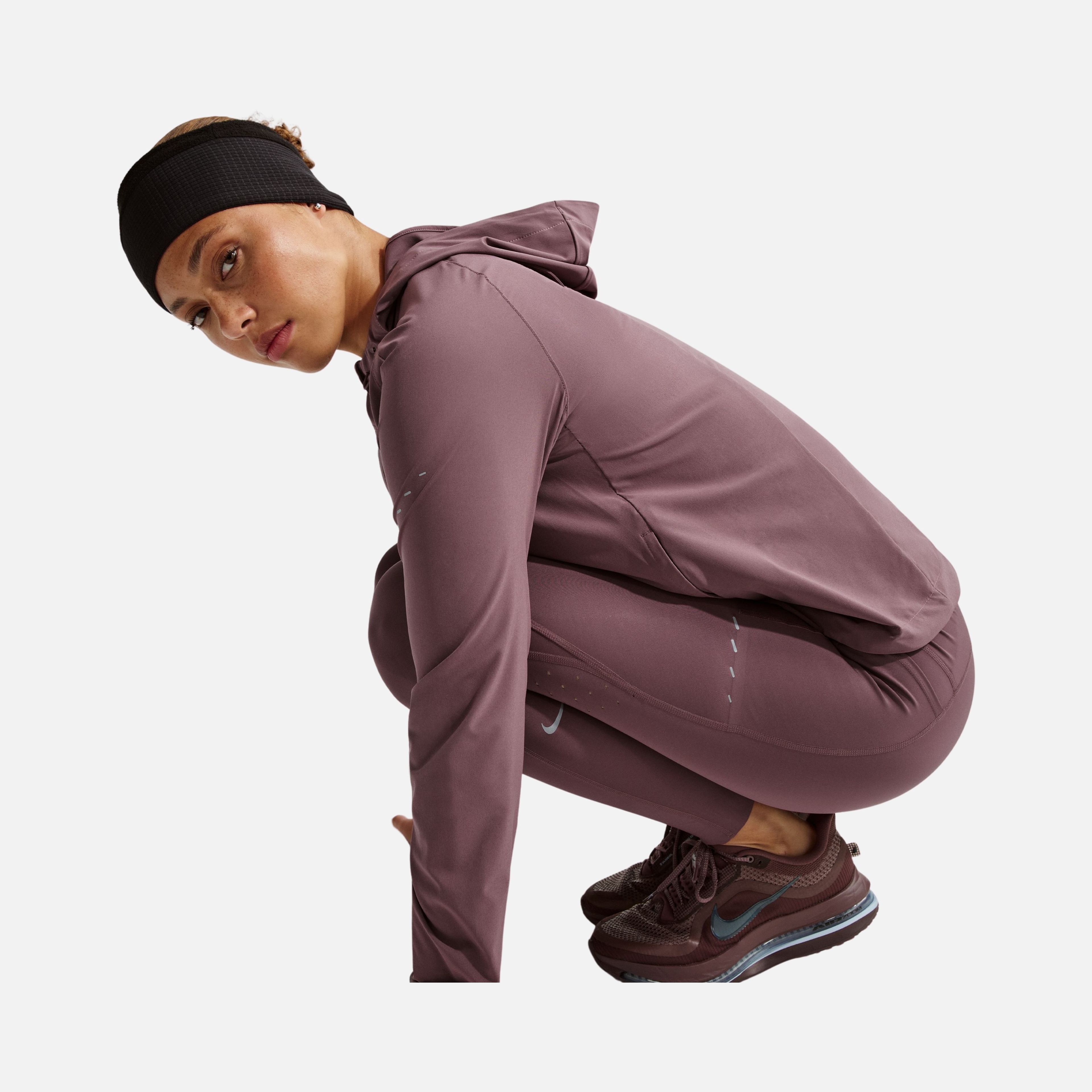 Nike Swift Repel Packable Running Full-Zip Hooded Kadın Ceket