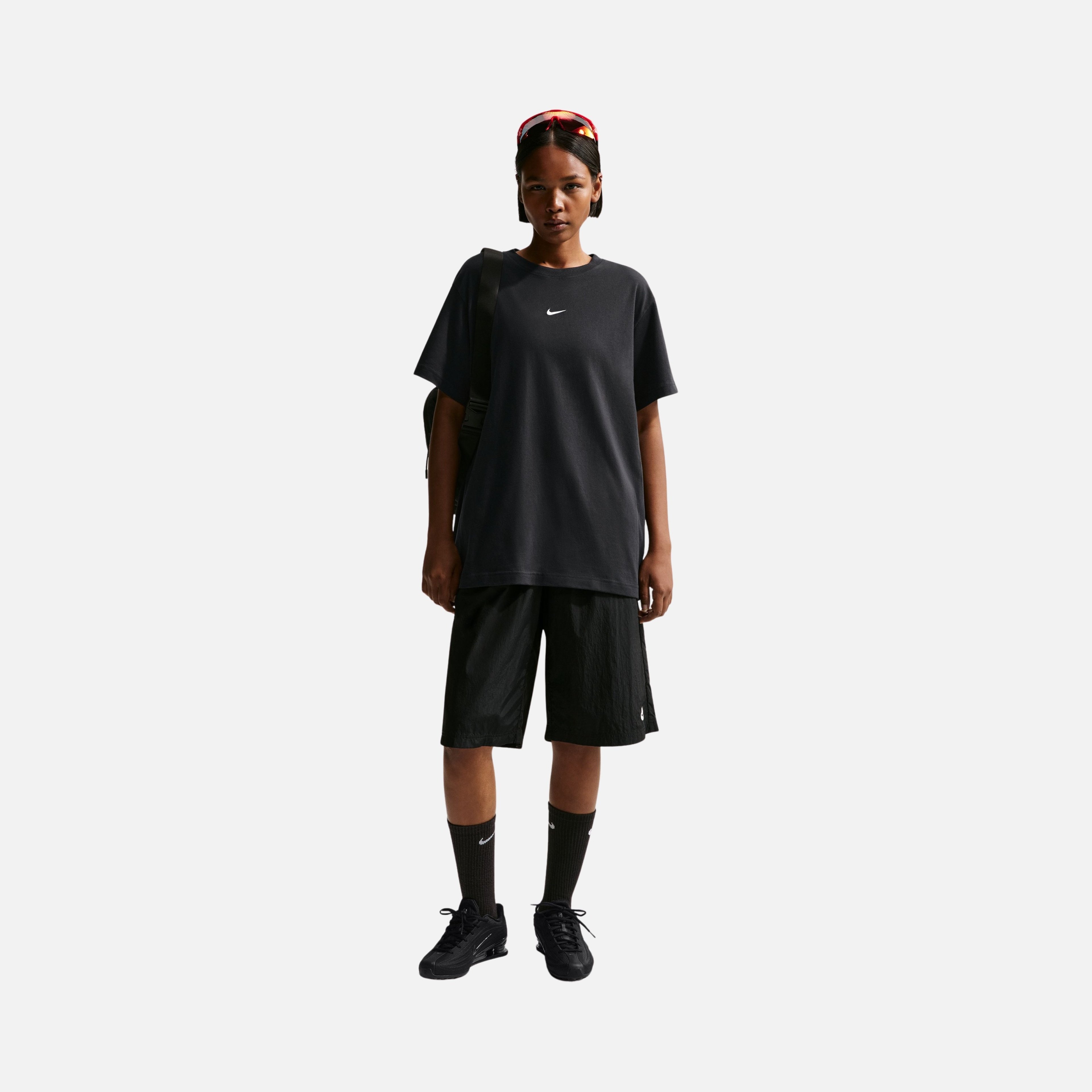Nike Sportswear Classic Kadın Tişört