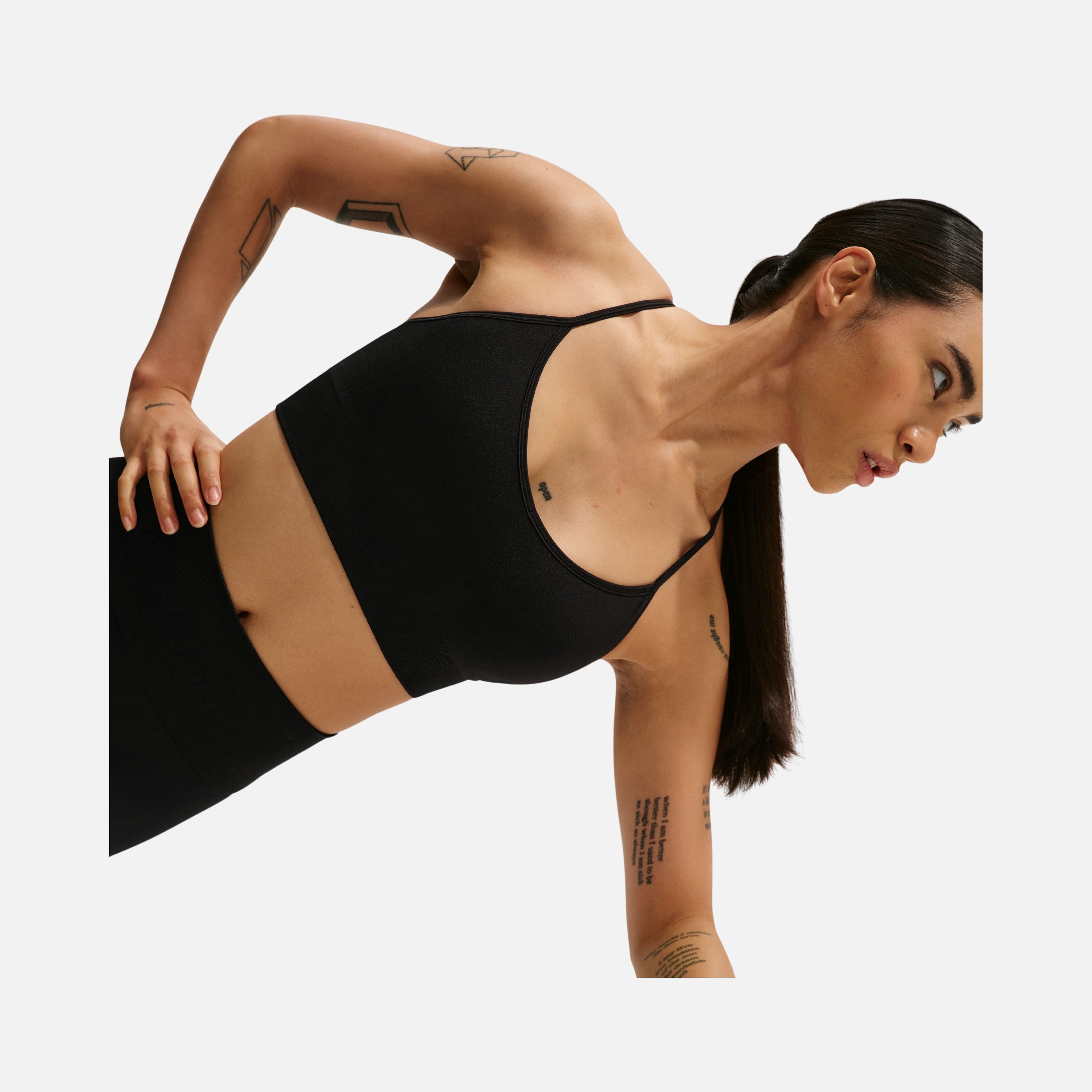 Nike Pro Dri-Fit Seamless Light Support Kadın Bra
