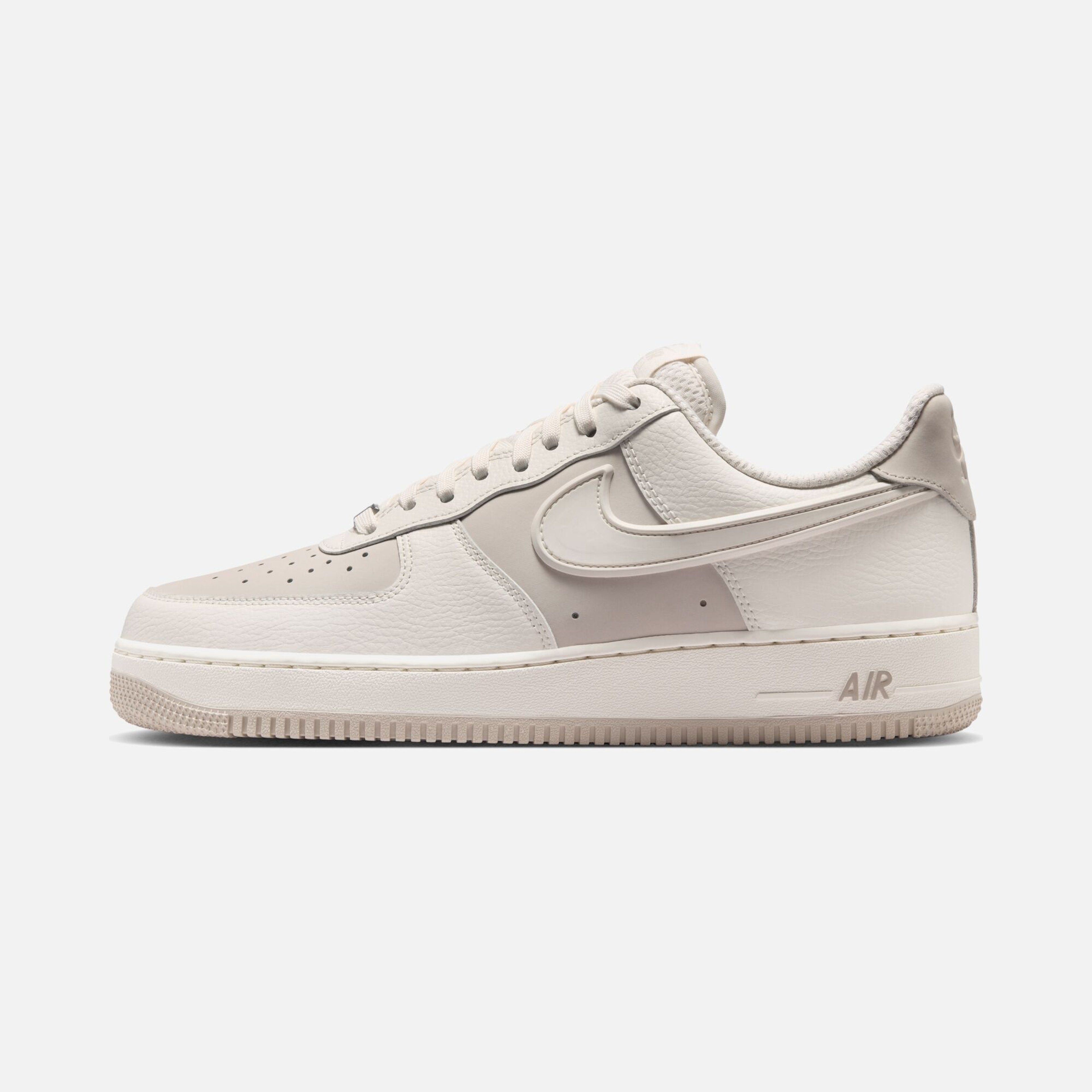 Nike Air Force 1 07 Lv8 SU26 Erkek Spor Ayakkabı