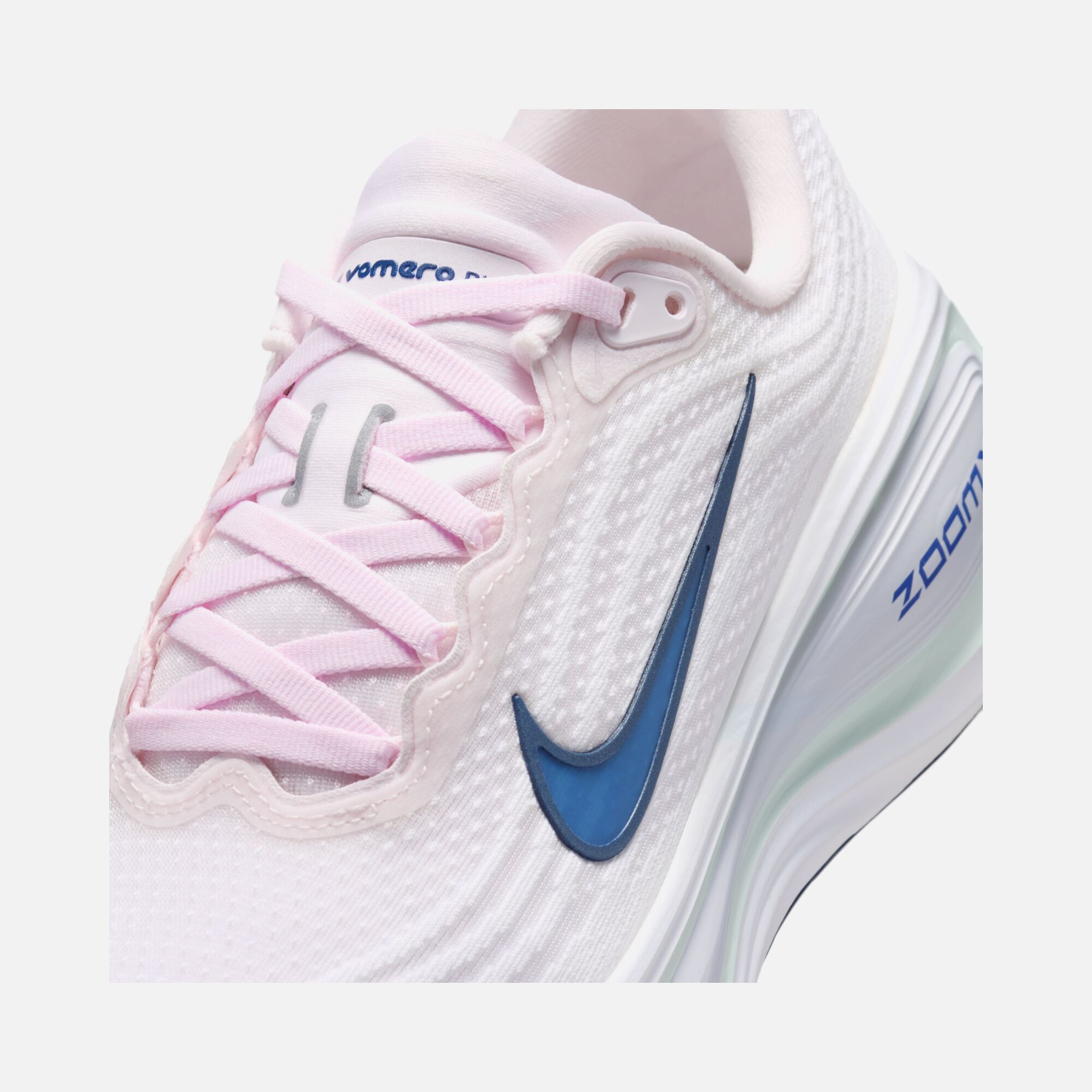 Nike Vomero Plus SS26 Kadın Spor Ayakkabı