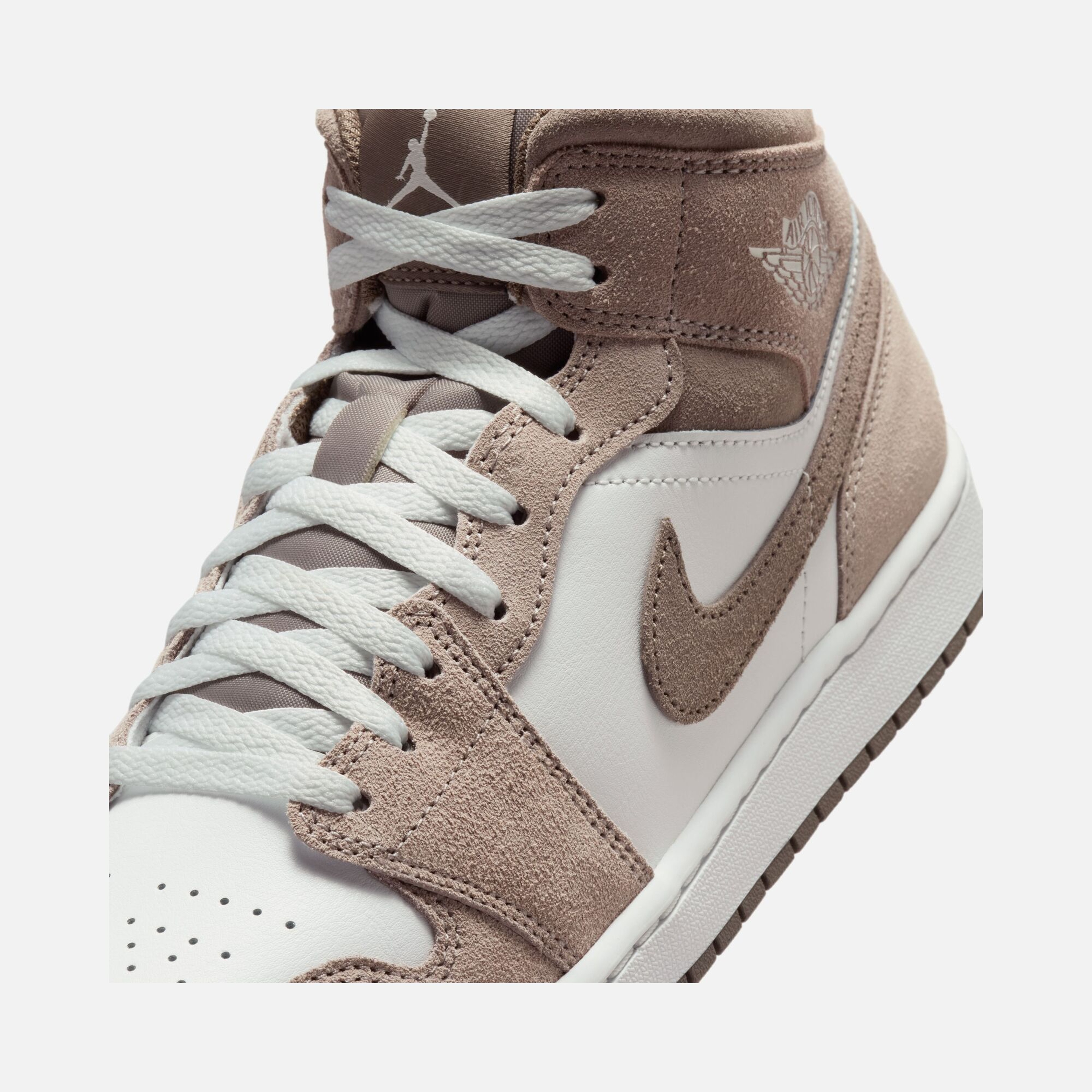 Nike Air Jordan 1 Mid SS25 Erkek Spor Ayakkabı