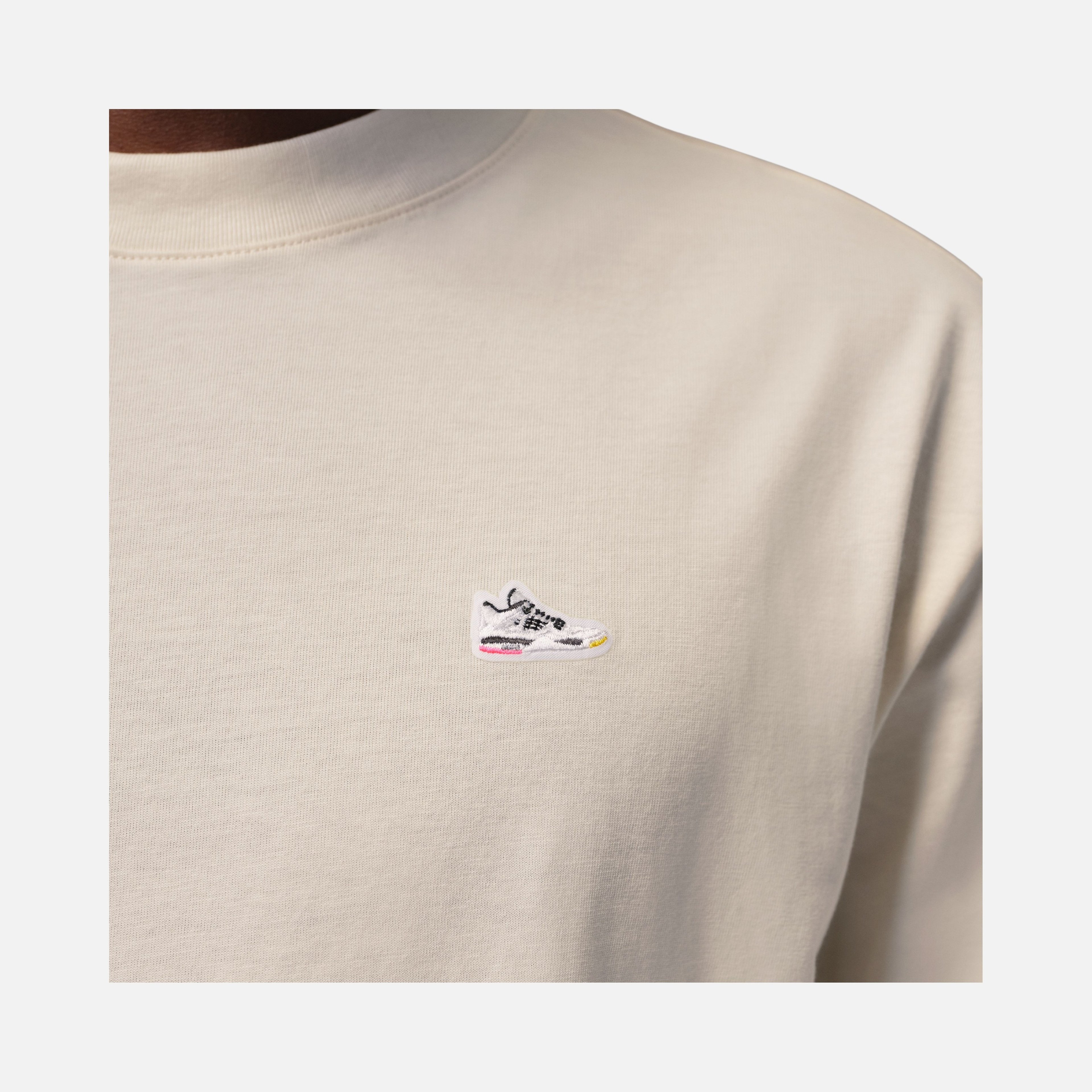 Nike MJ Brand Br Snkr Pch Ss Crew Erkek Tişört
