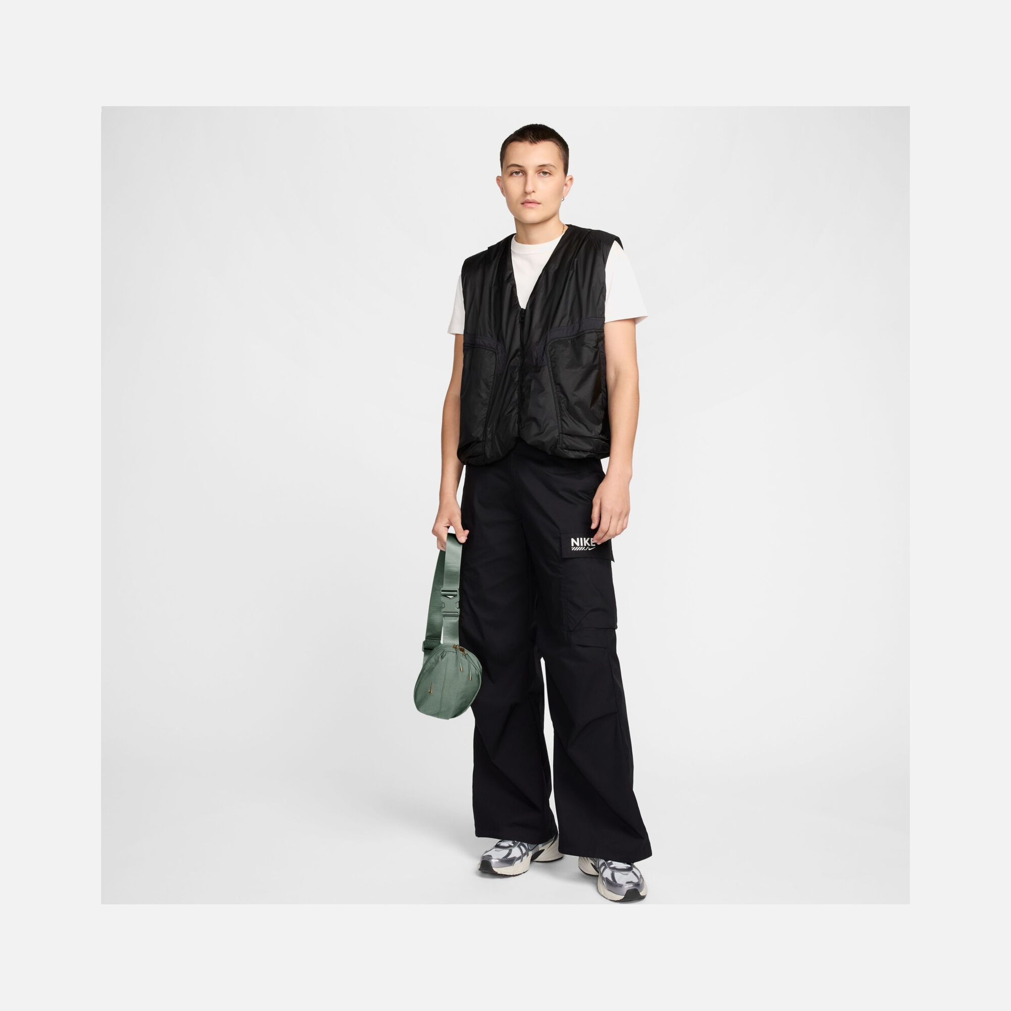 Nike Sportswear Aura (2 L) Kadın Bel Çantası