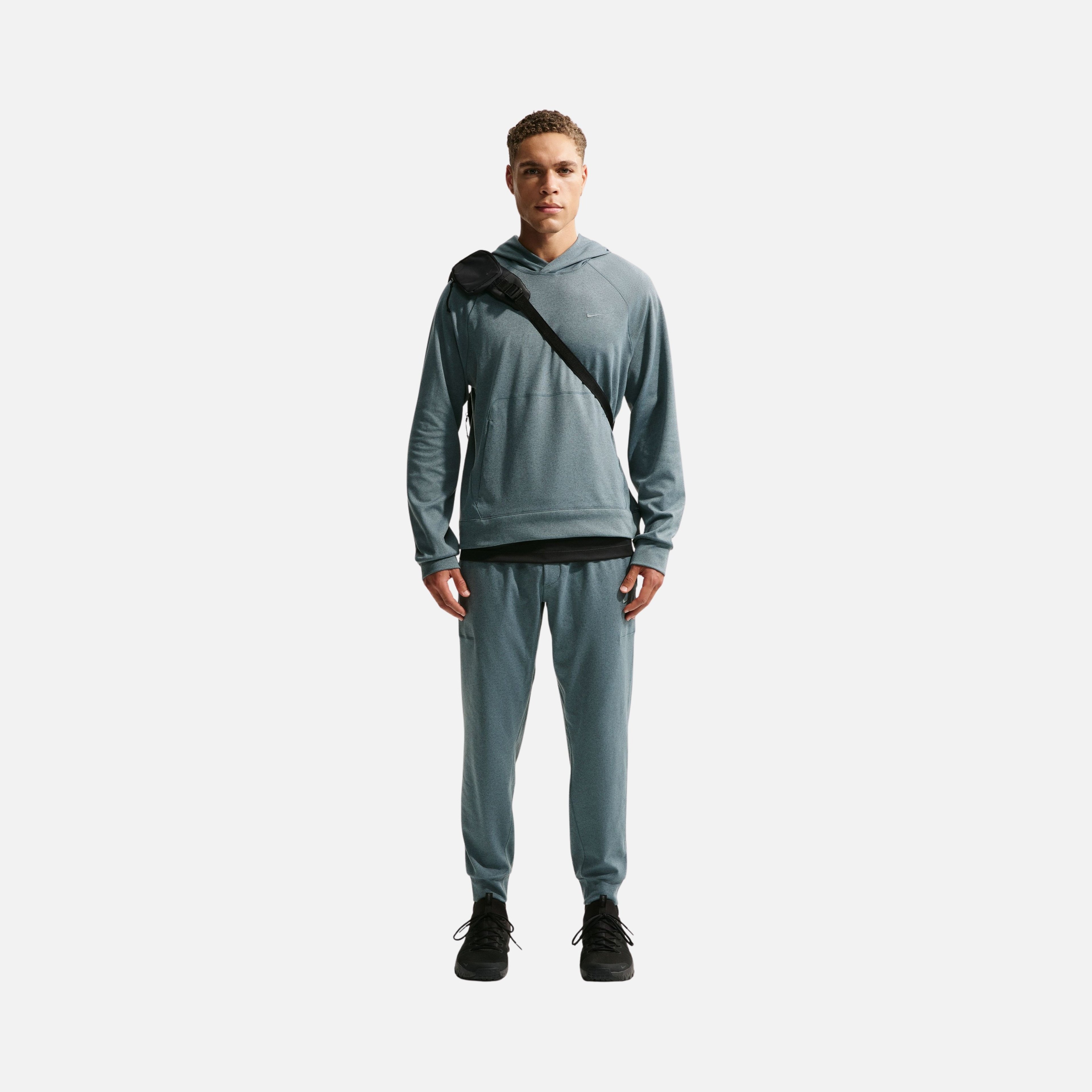 Nike Dri-fit Uv Primary Nano Jogger Erkek Pantolon