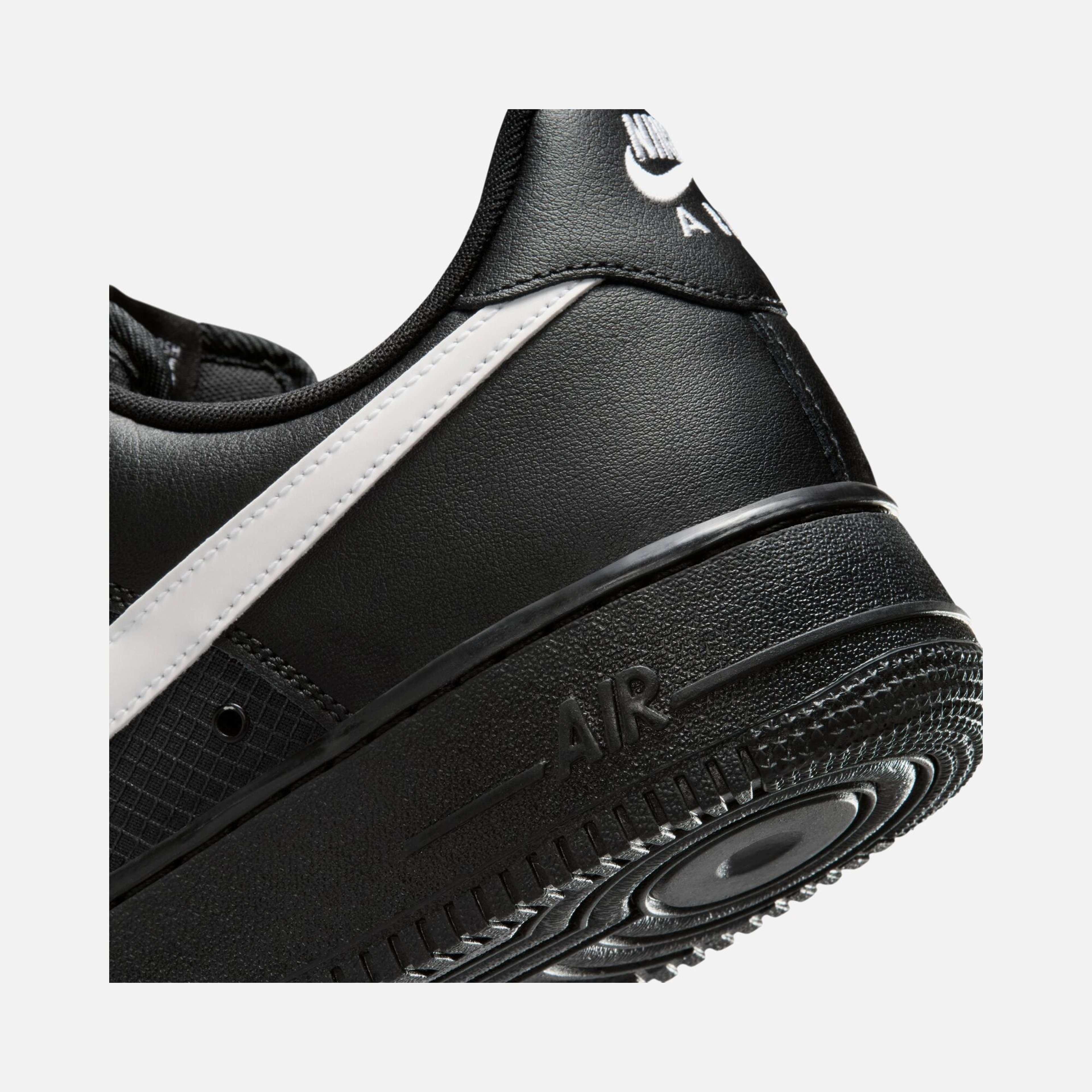 Nike Air Force 1 07 Lv8 Erkek Spor Ayakkabı