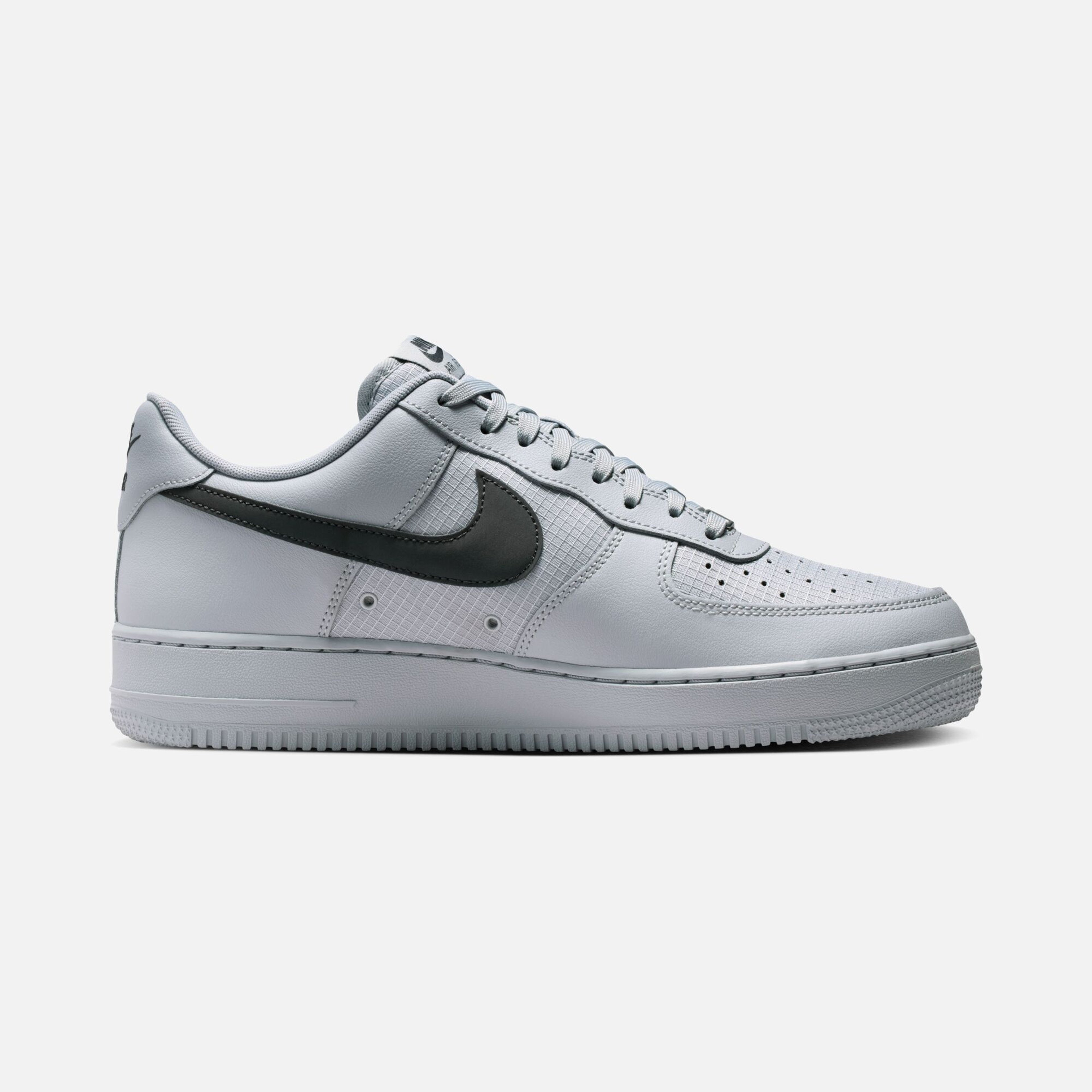 Nike Air Force 1 07 Lv8 Erkek Spor Ayakkabı