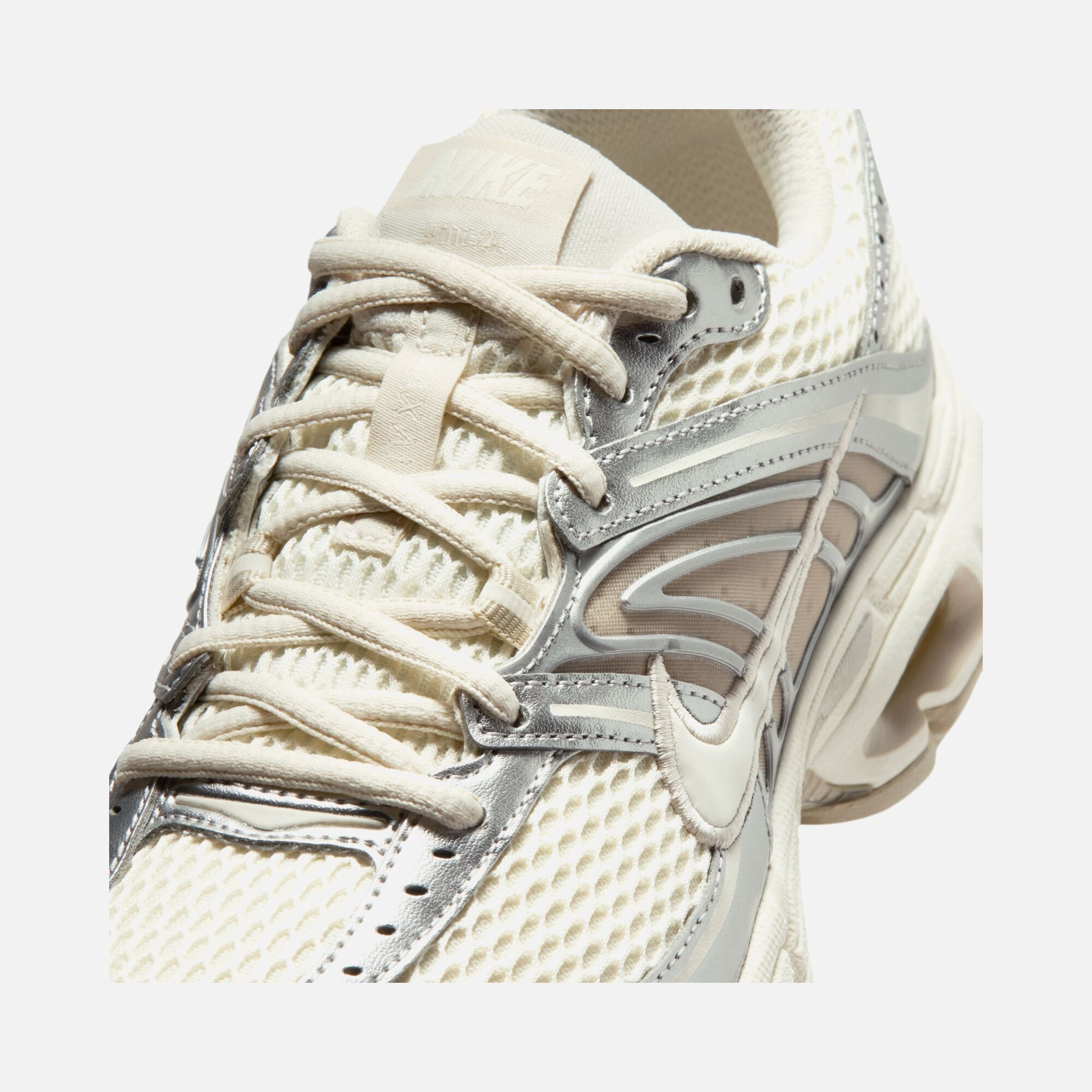 Nike Air Max Moto 2 Kadın Spor Ayakkabı