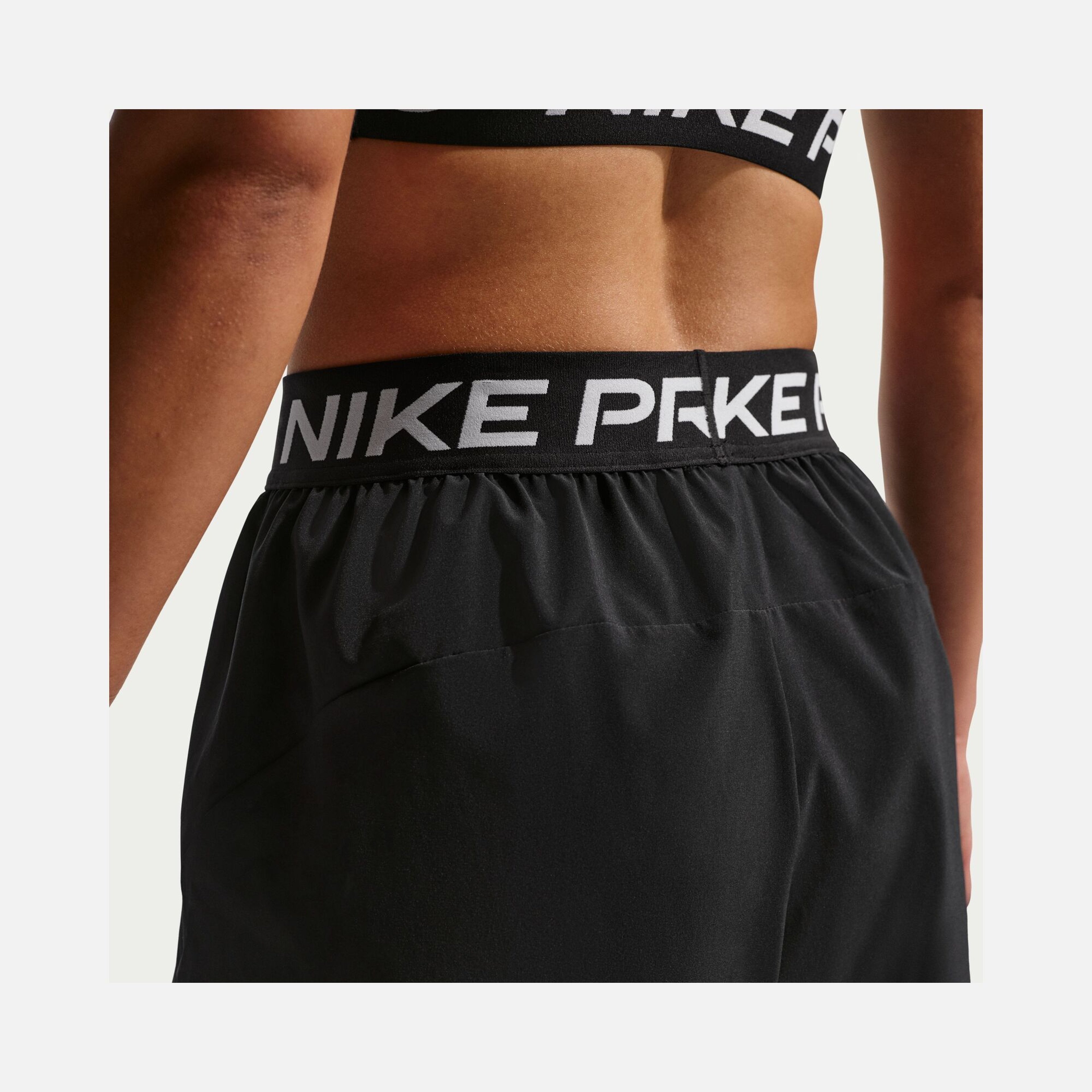 Nike Pro 2in1 Kadın Şort