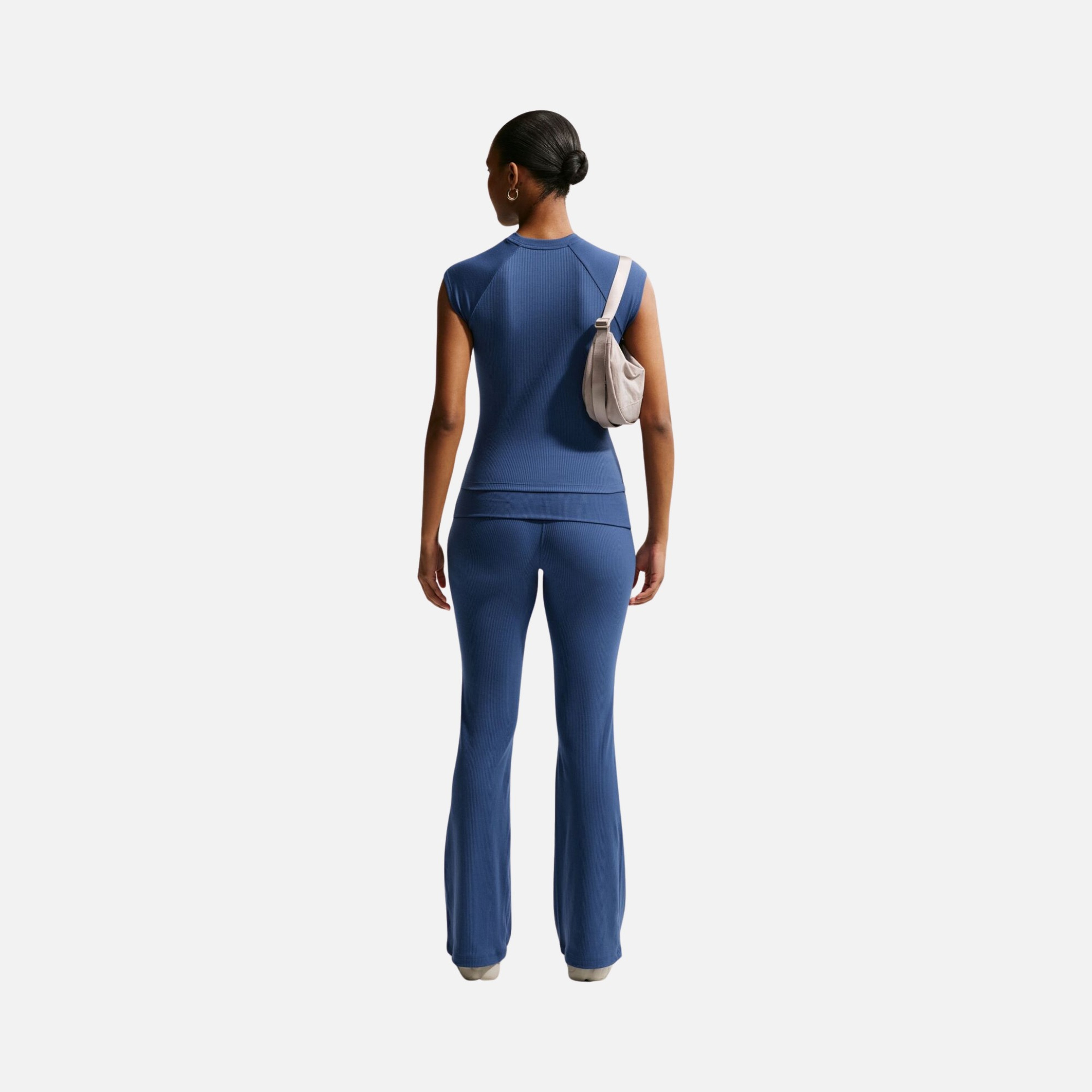 Nike Nsw Chill Knit Rib Ss Top Kadın Tişört