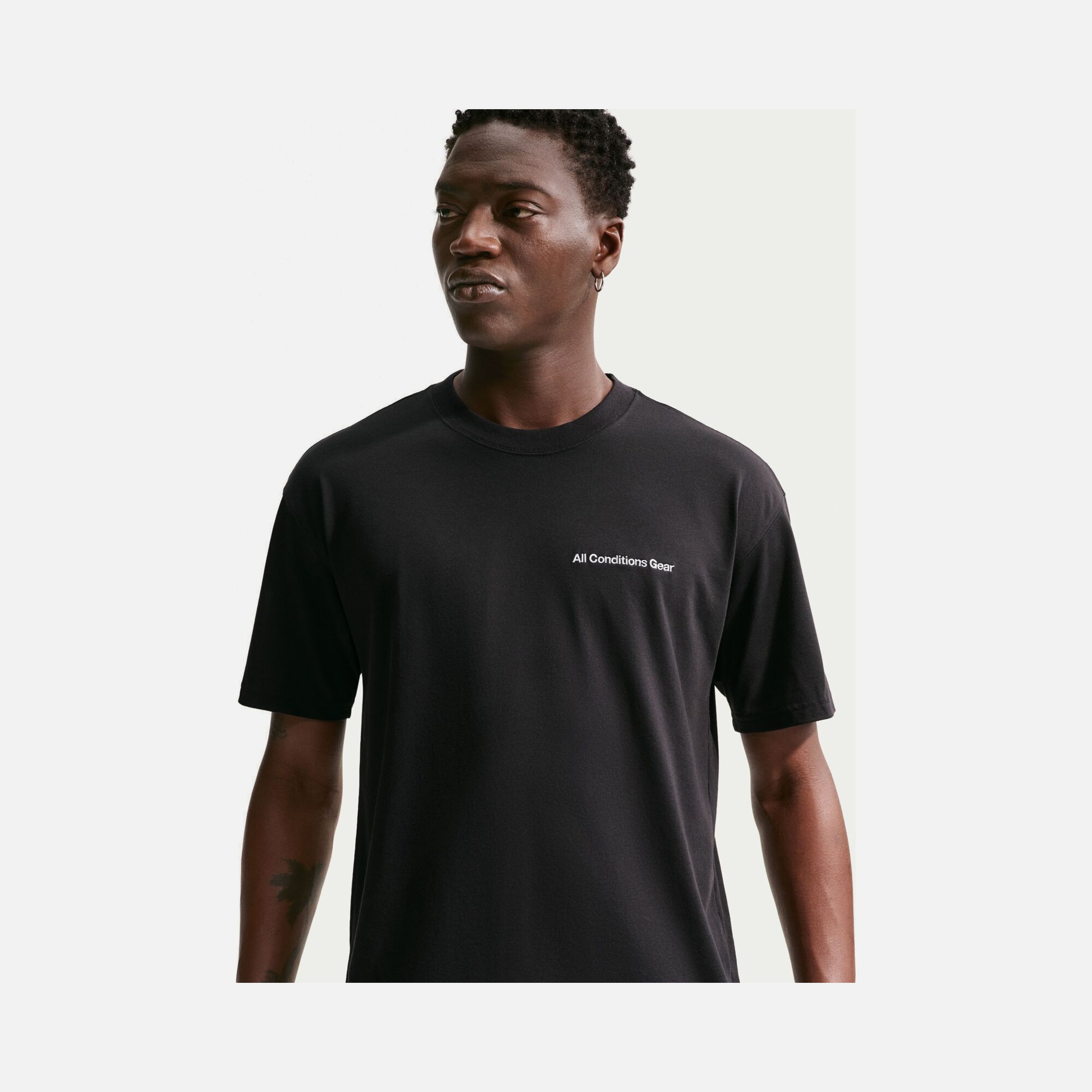 Nike ACG Dri-FIT Loose Fit Erkek Tişört