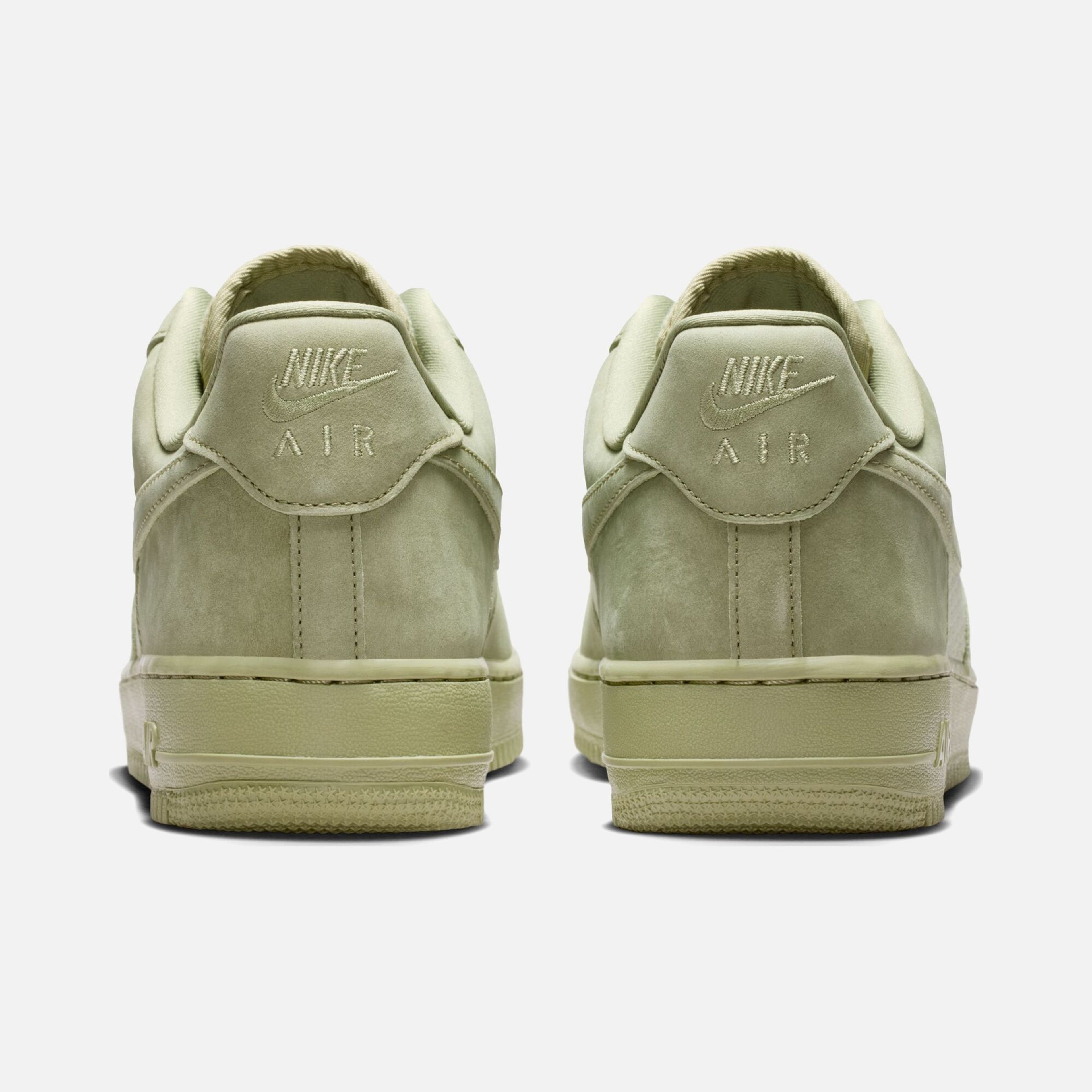 Nike Air Force 1 07 Lv8 SS26 Erkek Spor Ayakkabı