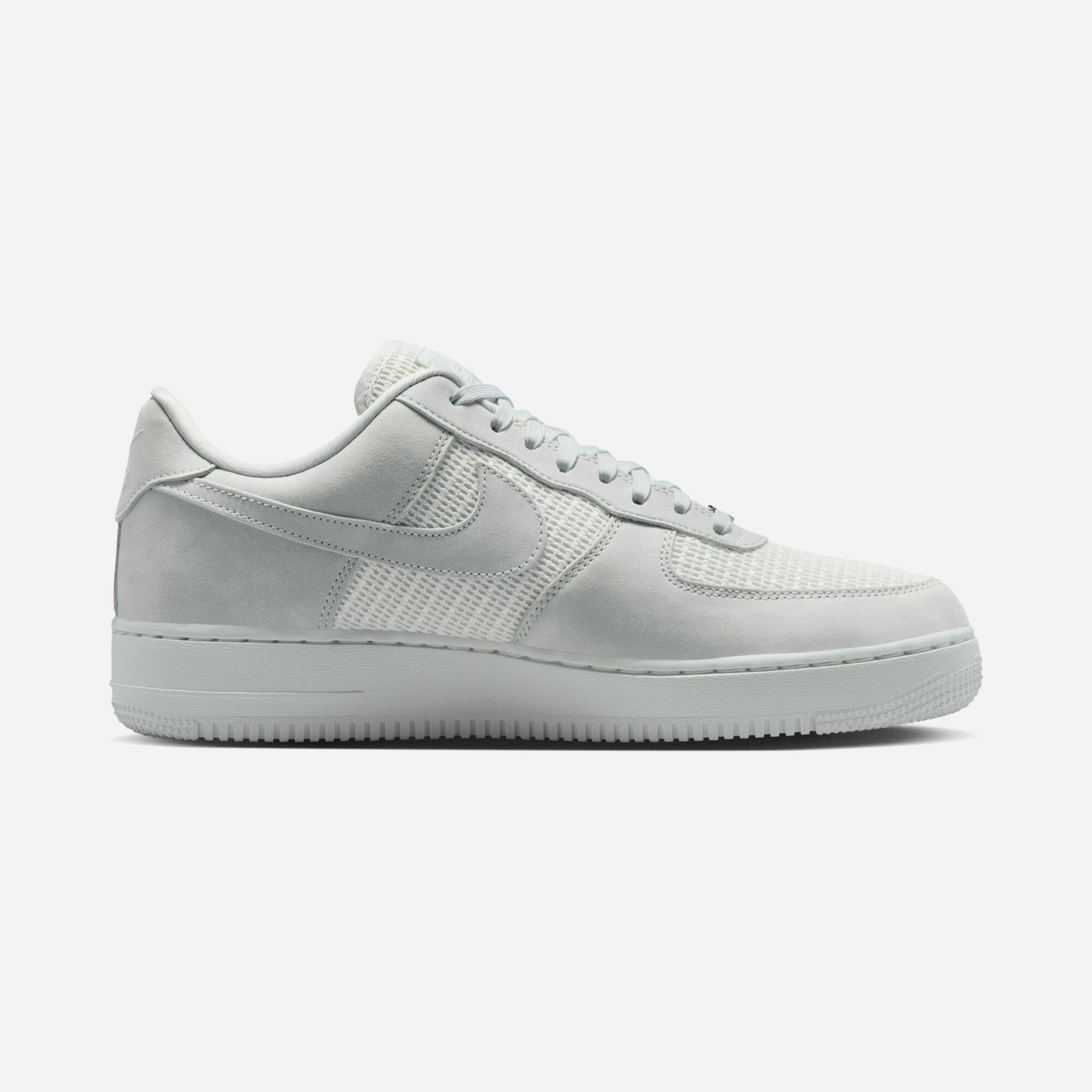 Nike Air Force 1 07 Lv8 SS26 Erkek Spor Ayakkabı