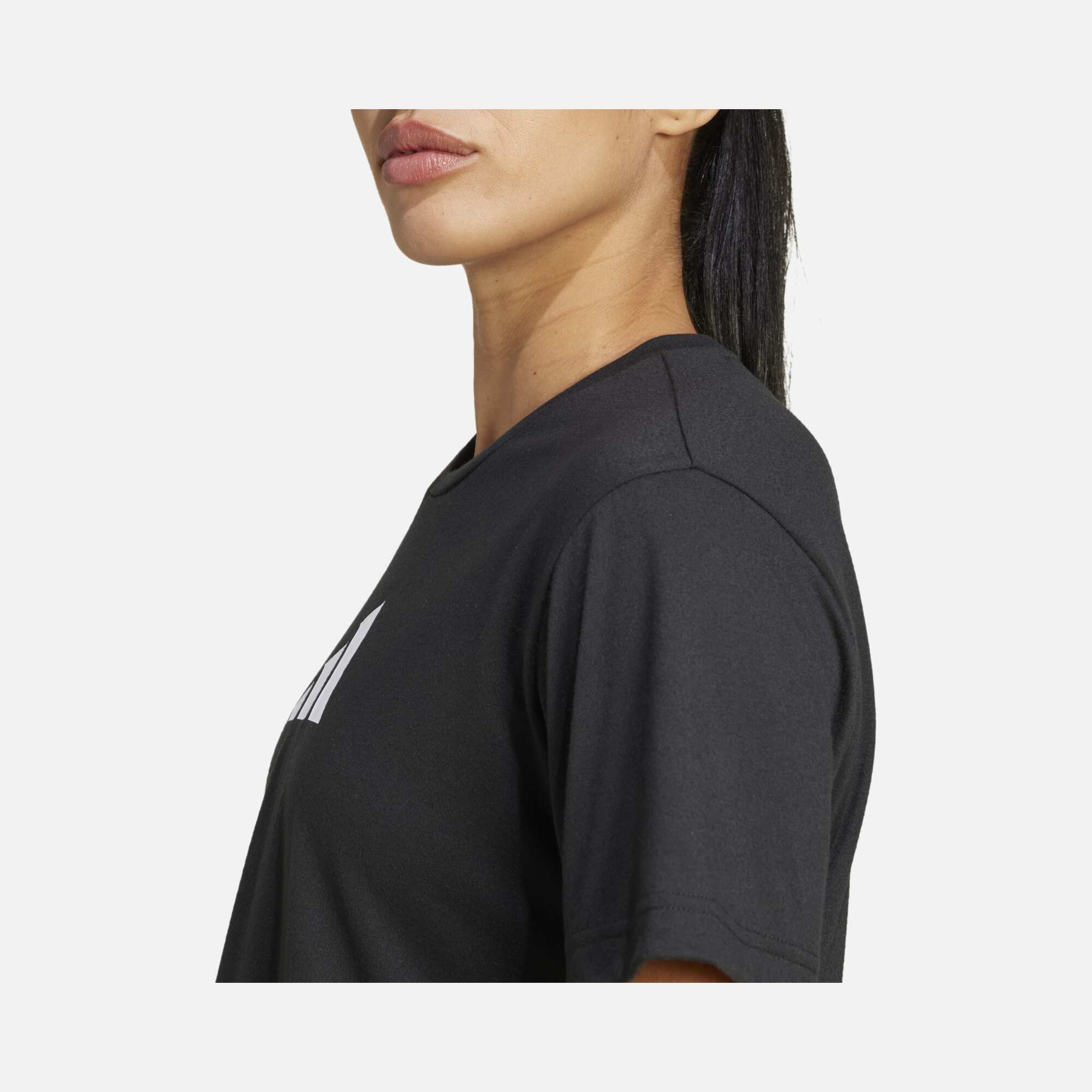 adidas We Bl Tee Kadın Tişört