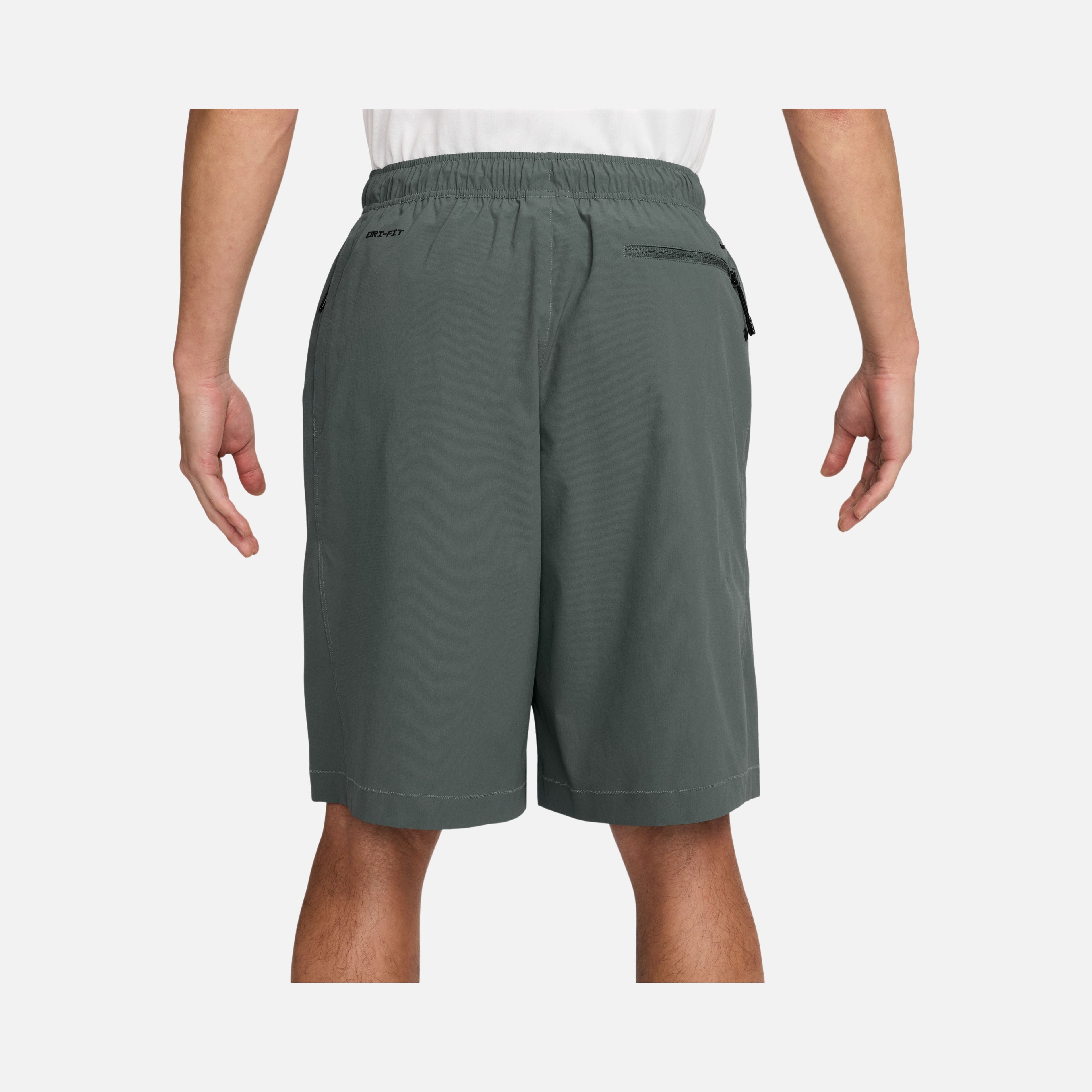 Nike Tech Helios Dri-FIT Erkek Şort