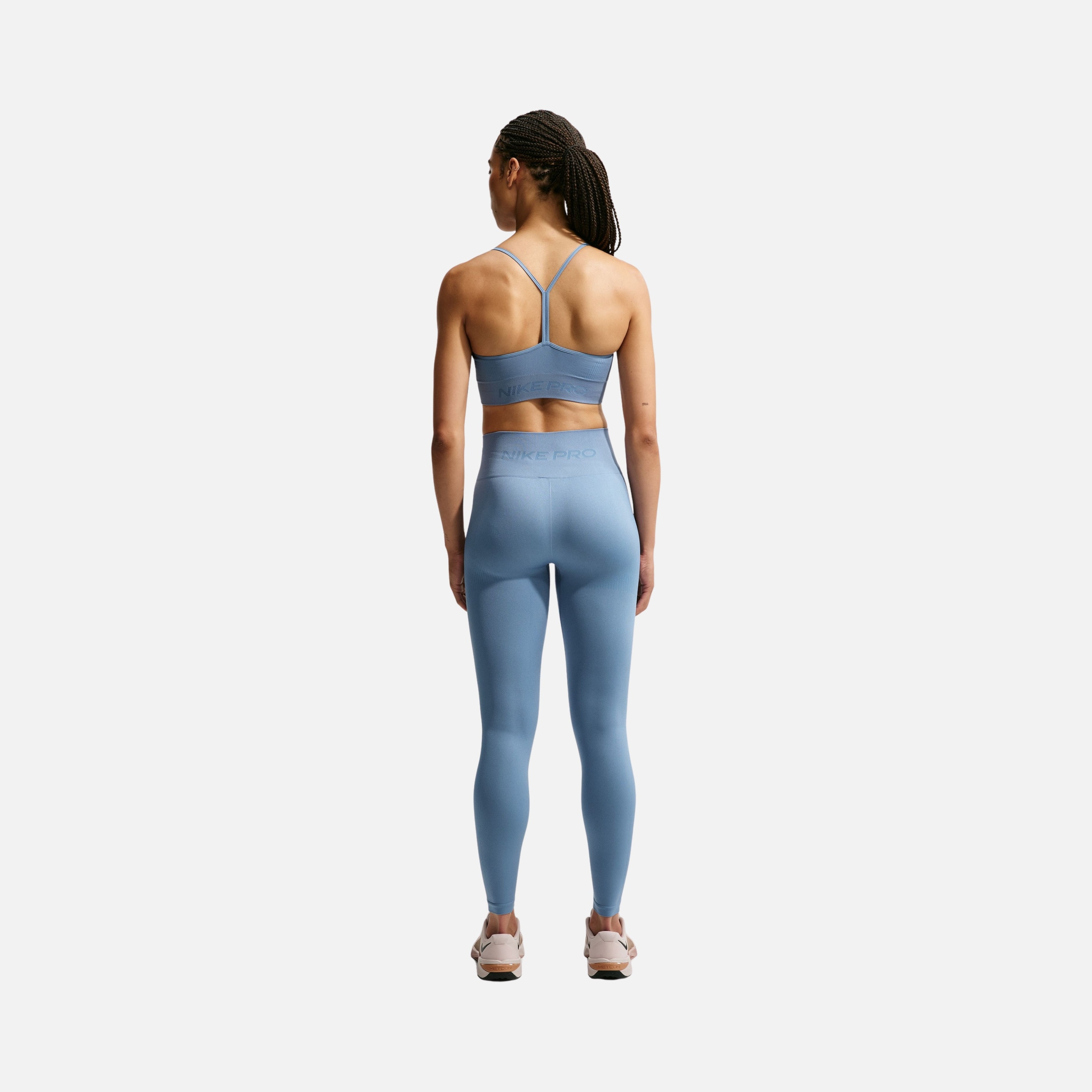 Nike Pro Dri-Fit Seamless Light Support Kadın Bra