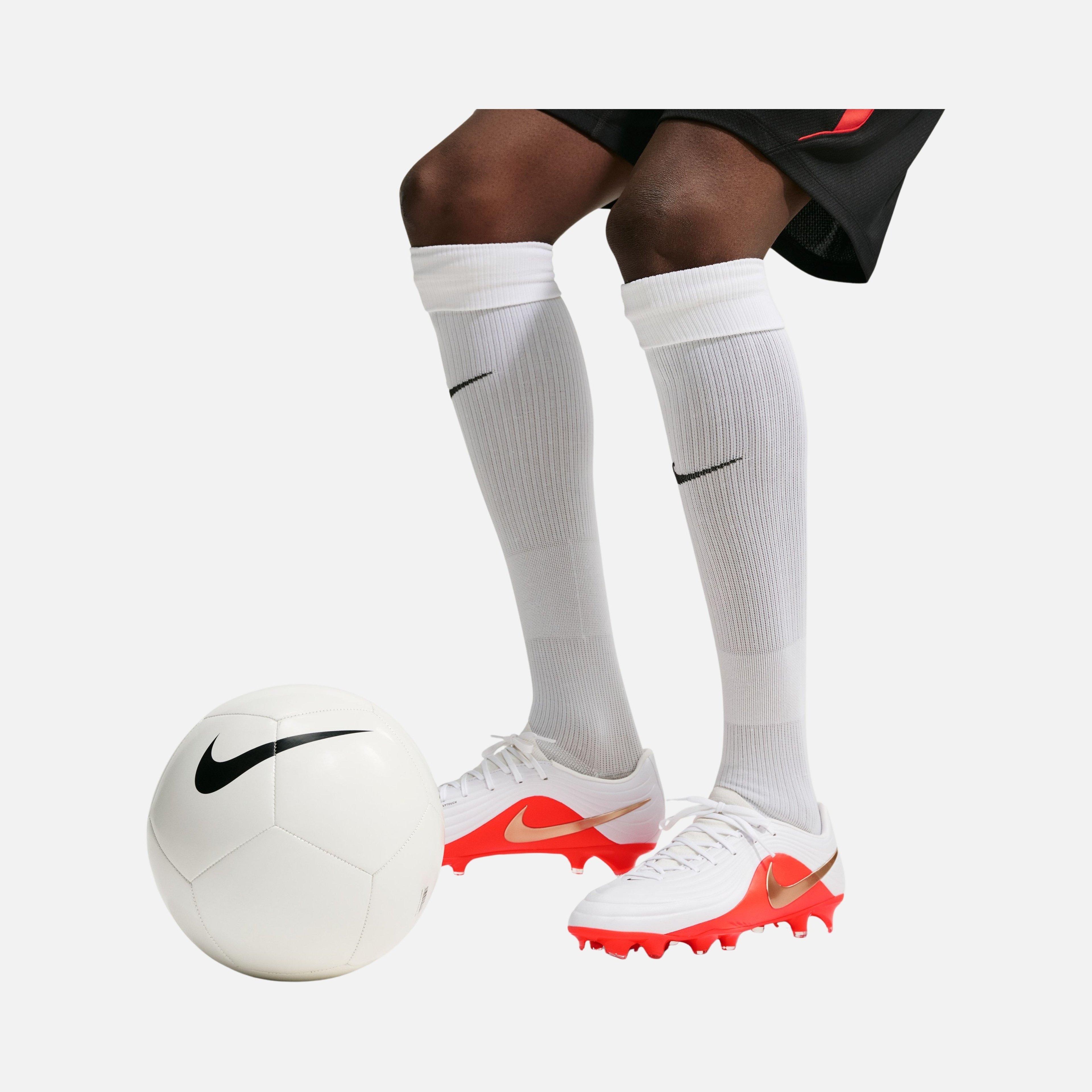 Nike Tiempo Maestro Academy Fg/Mg Erkek Krampon