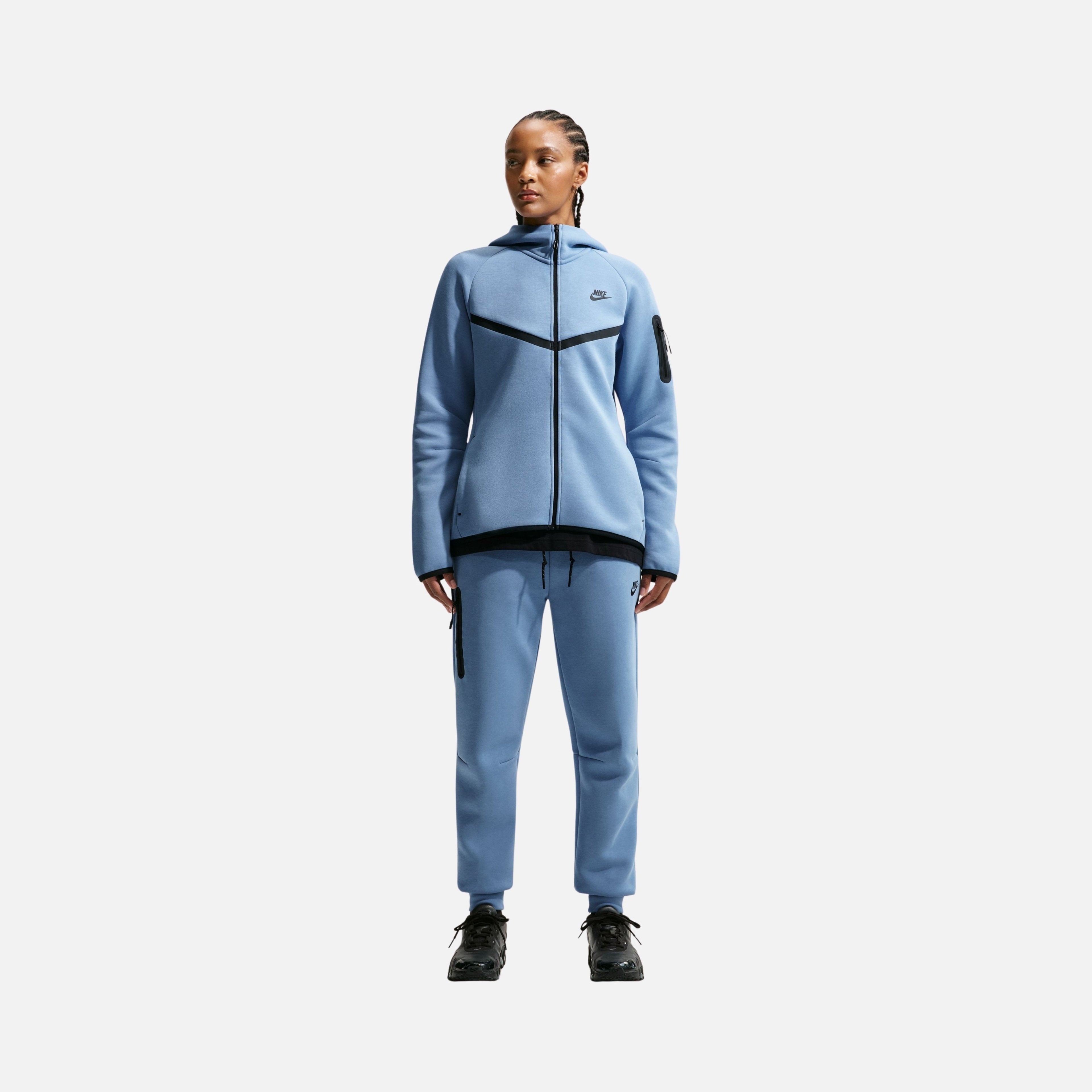Nike Sportswear Tech Fleece Mid-Rise SS25 Kadın Pantolon