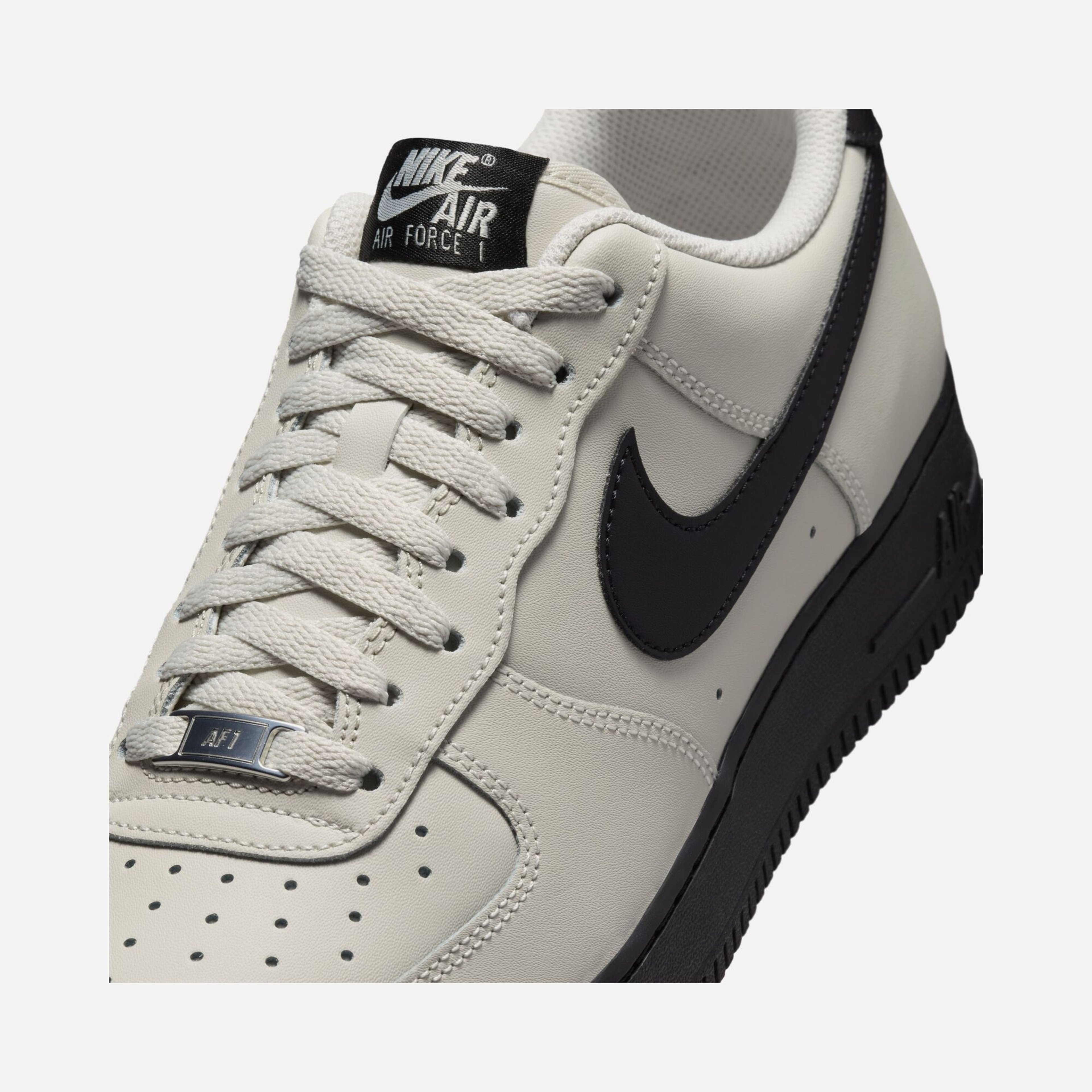 Nike Air Force 1 07 26 Erkek Spor Ayakkabı