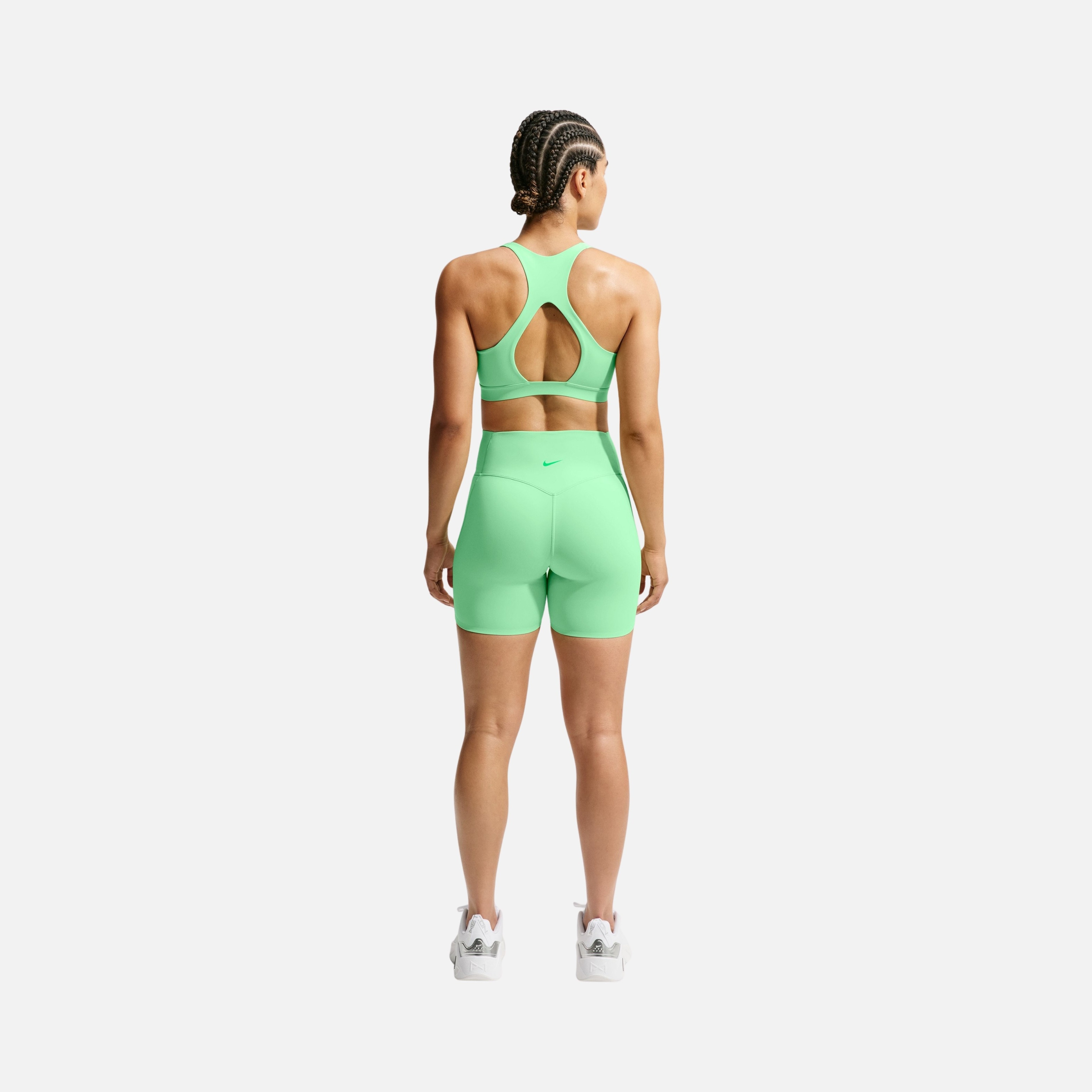 Nike Df Universa Hr 5 In Shrt Pkt Kadın Şort
