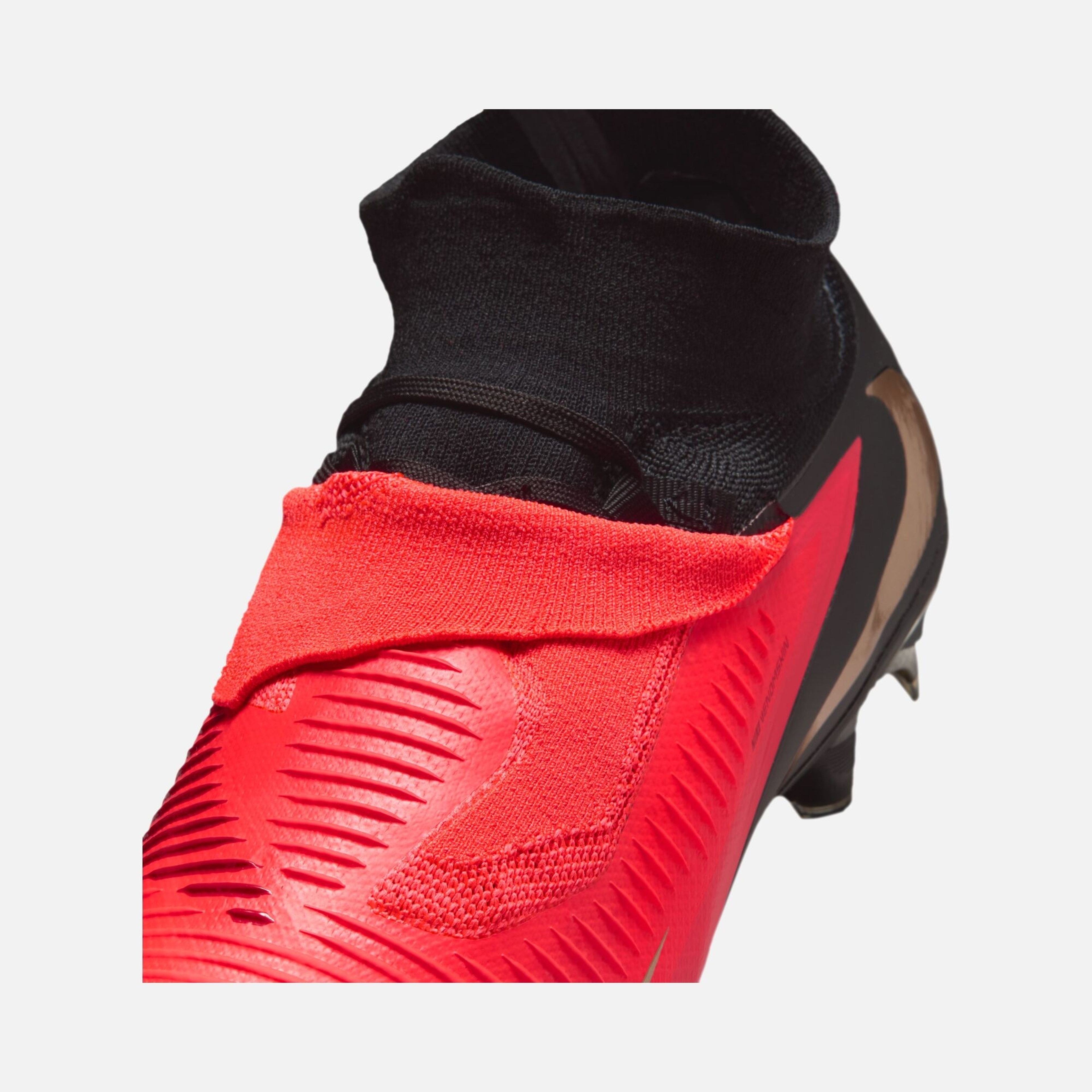 Nike Phantom 6 High Pro Fg Erkek Krampon