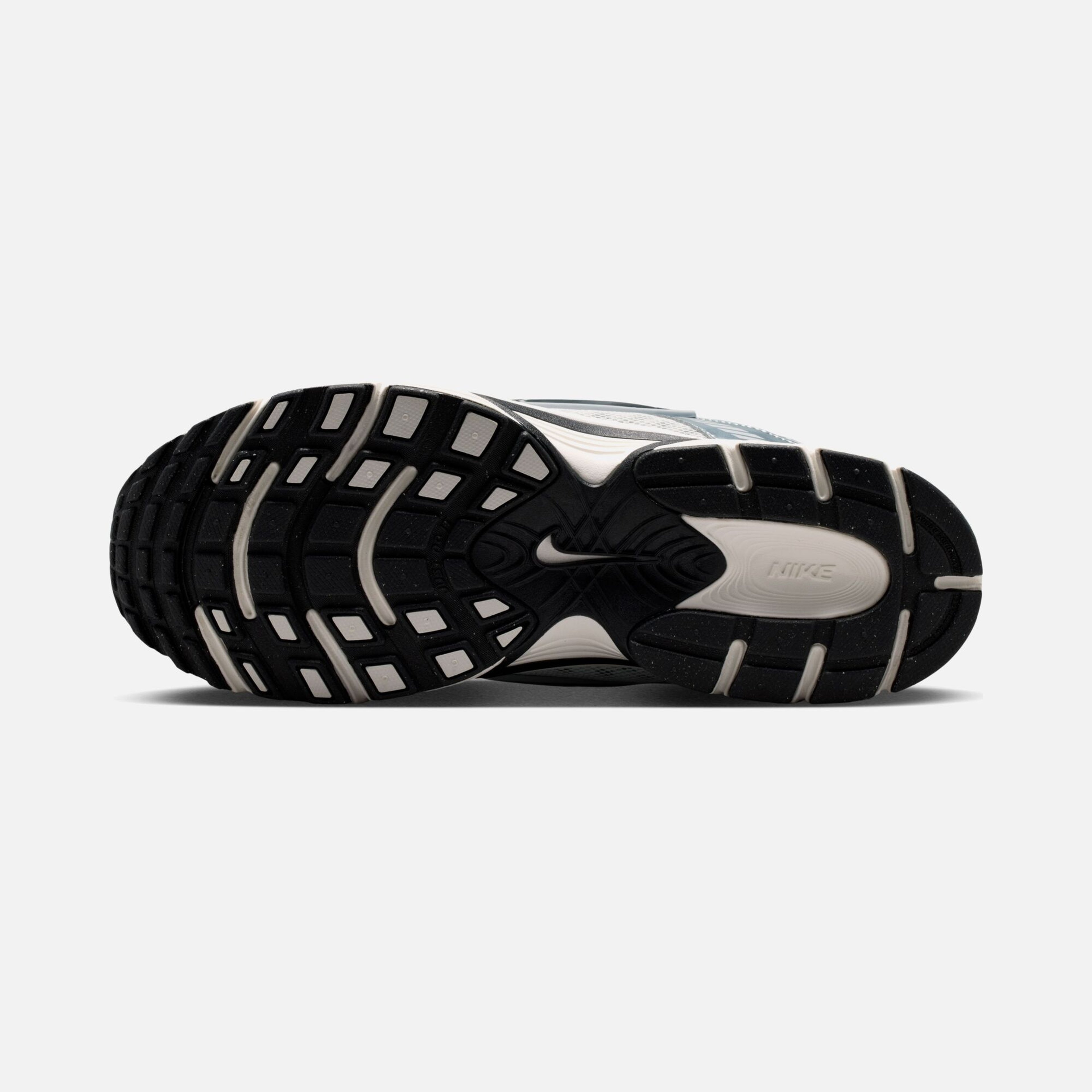 Nike V5 RNR Erkek Spor Ayakkabı