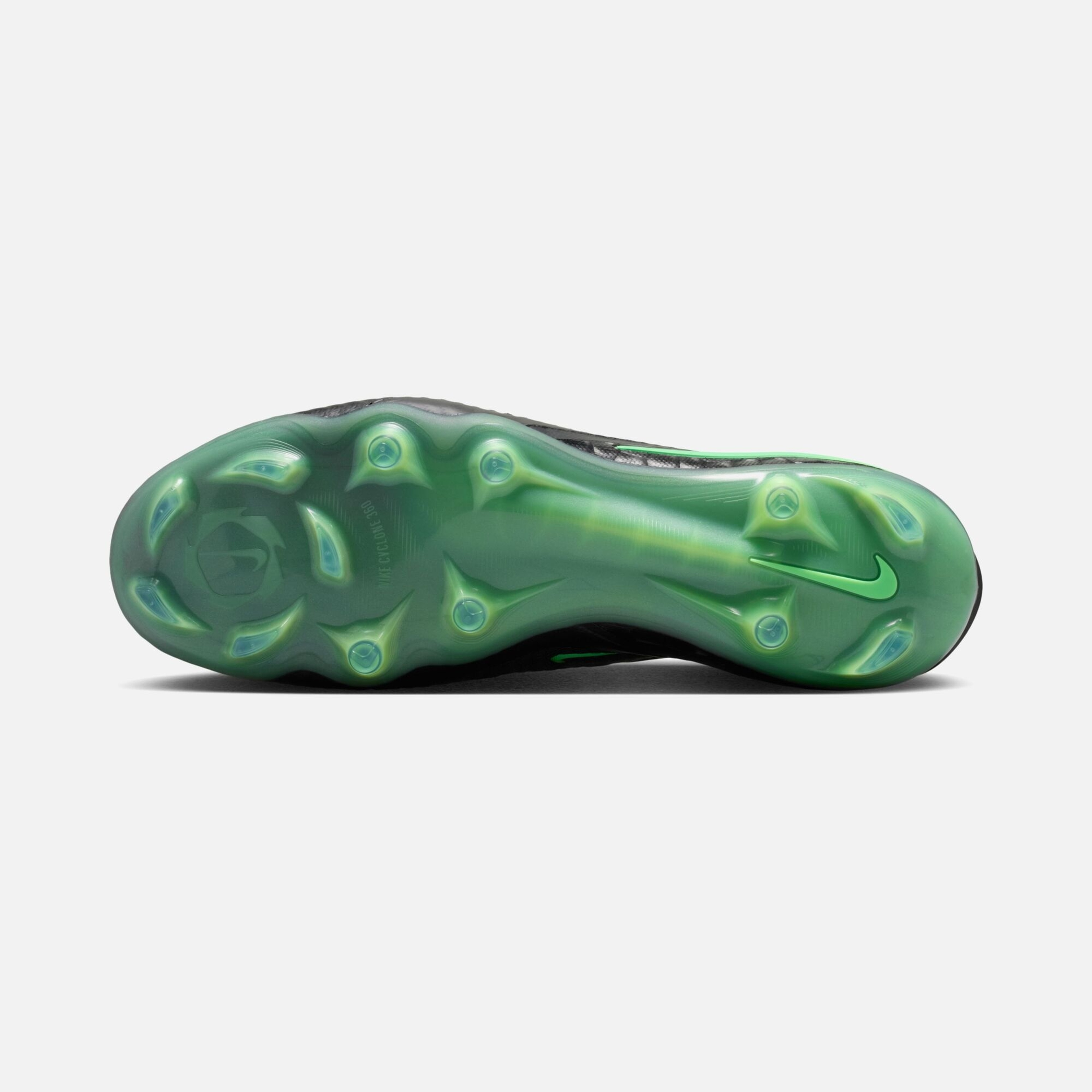 Nike Phantom 6 Low Elite Fg Erkek Krampon