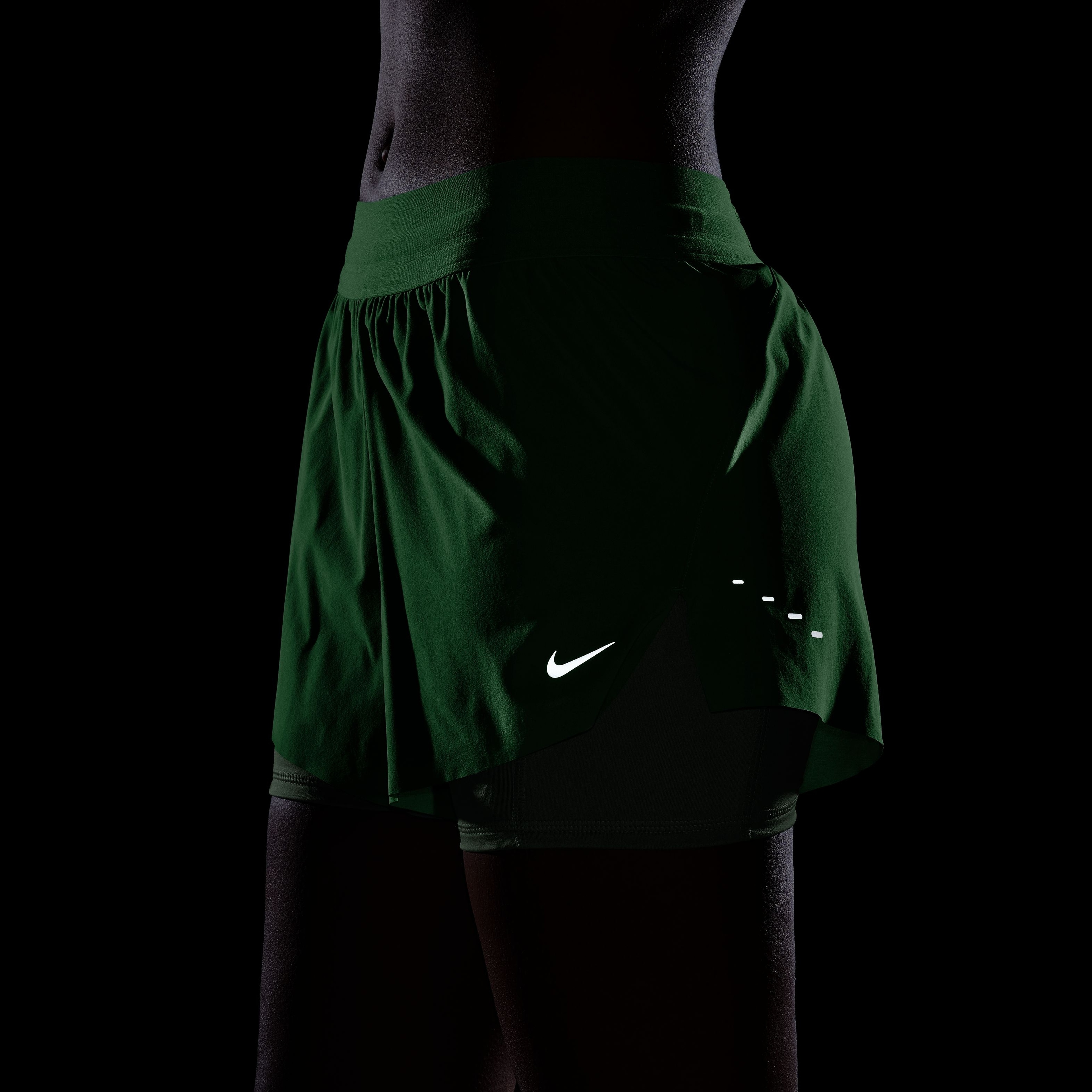 Nike Swift Dri-Fit High Waist 2-in-1 Running Kadın Şort